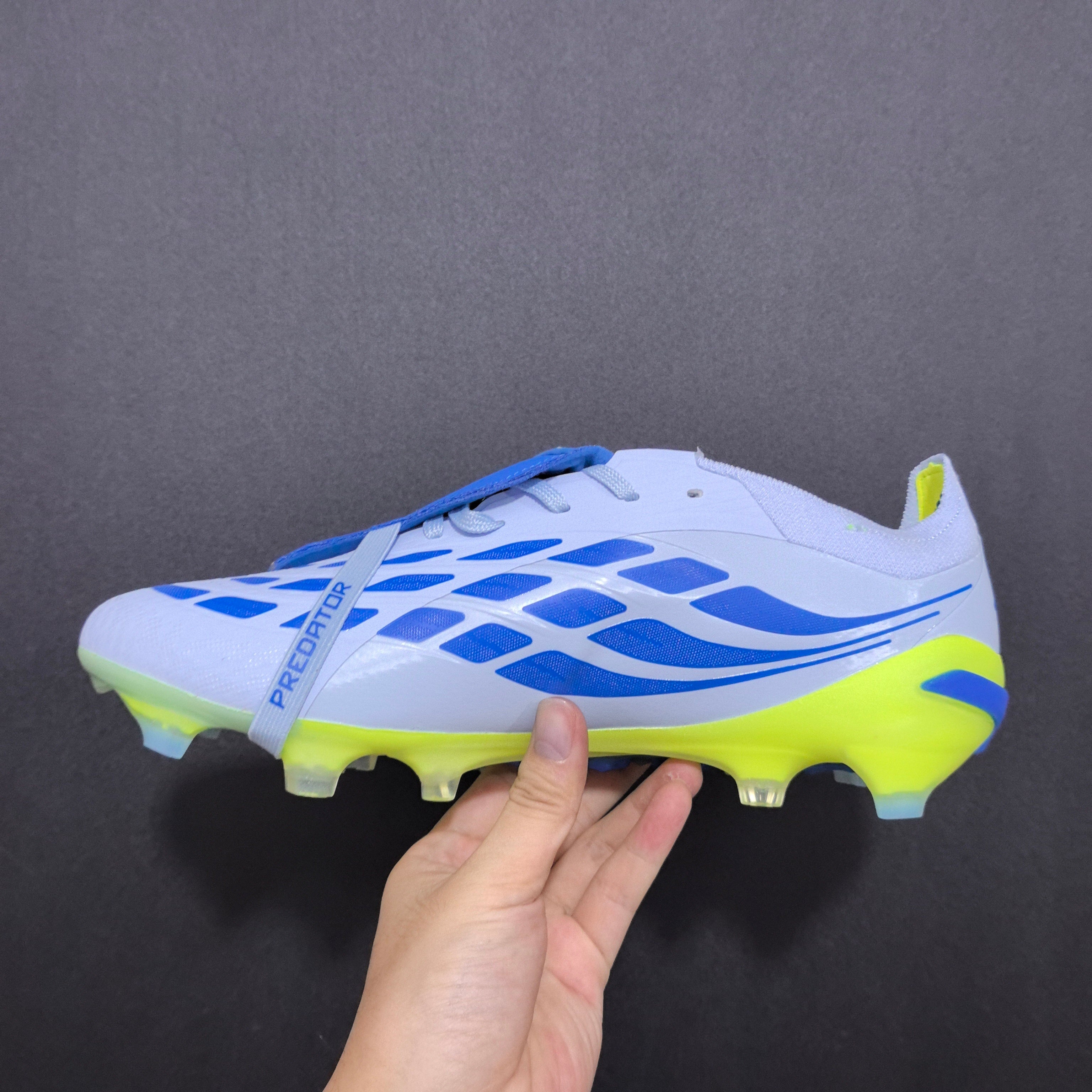 Chuteira Campo Adidas Predator 26 FG Elite + Brindes