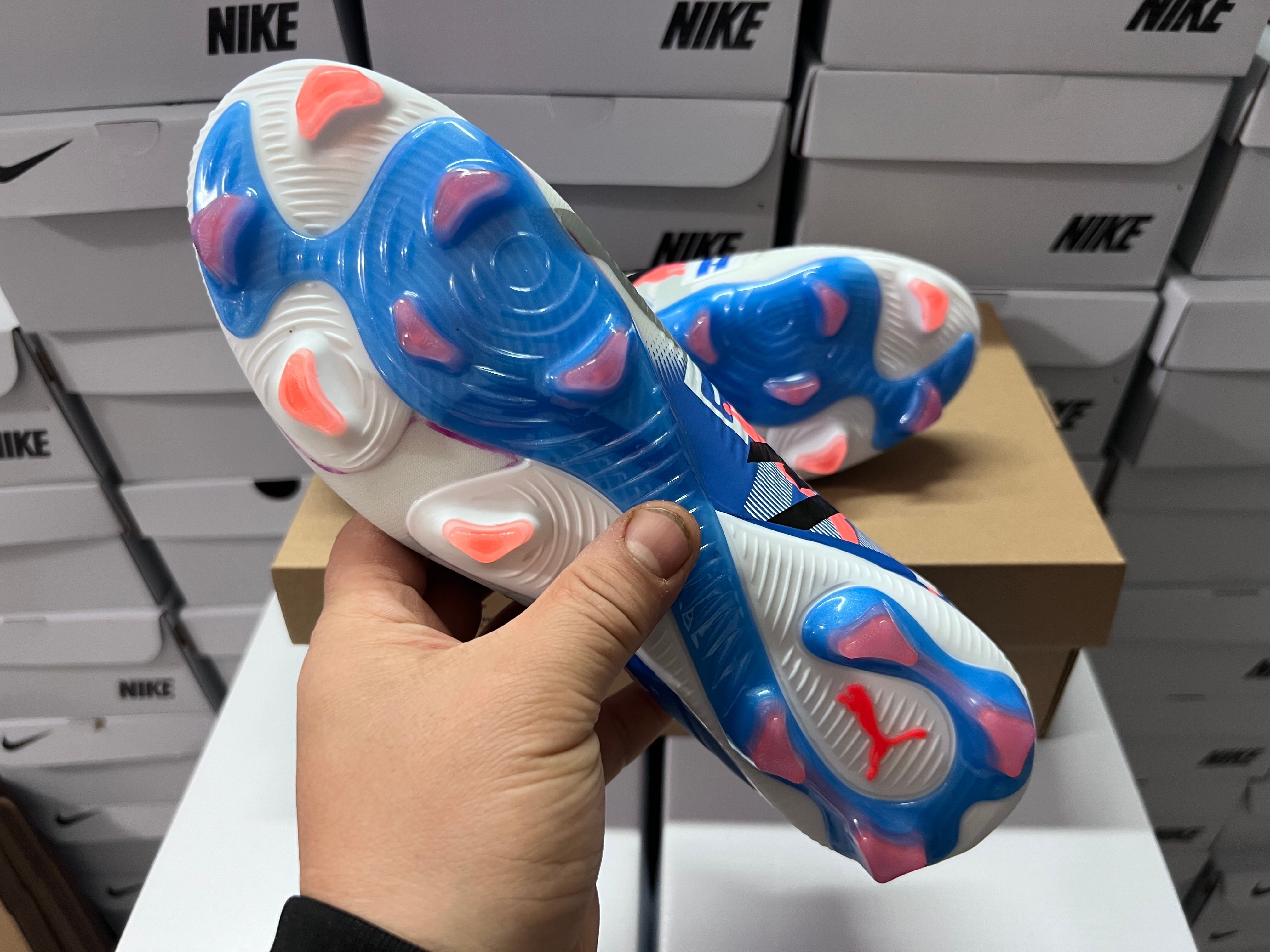 Chuteira Campo Puma Future 8 FG/AG Elite + Brindes