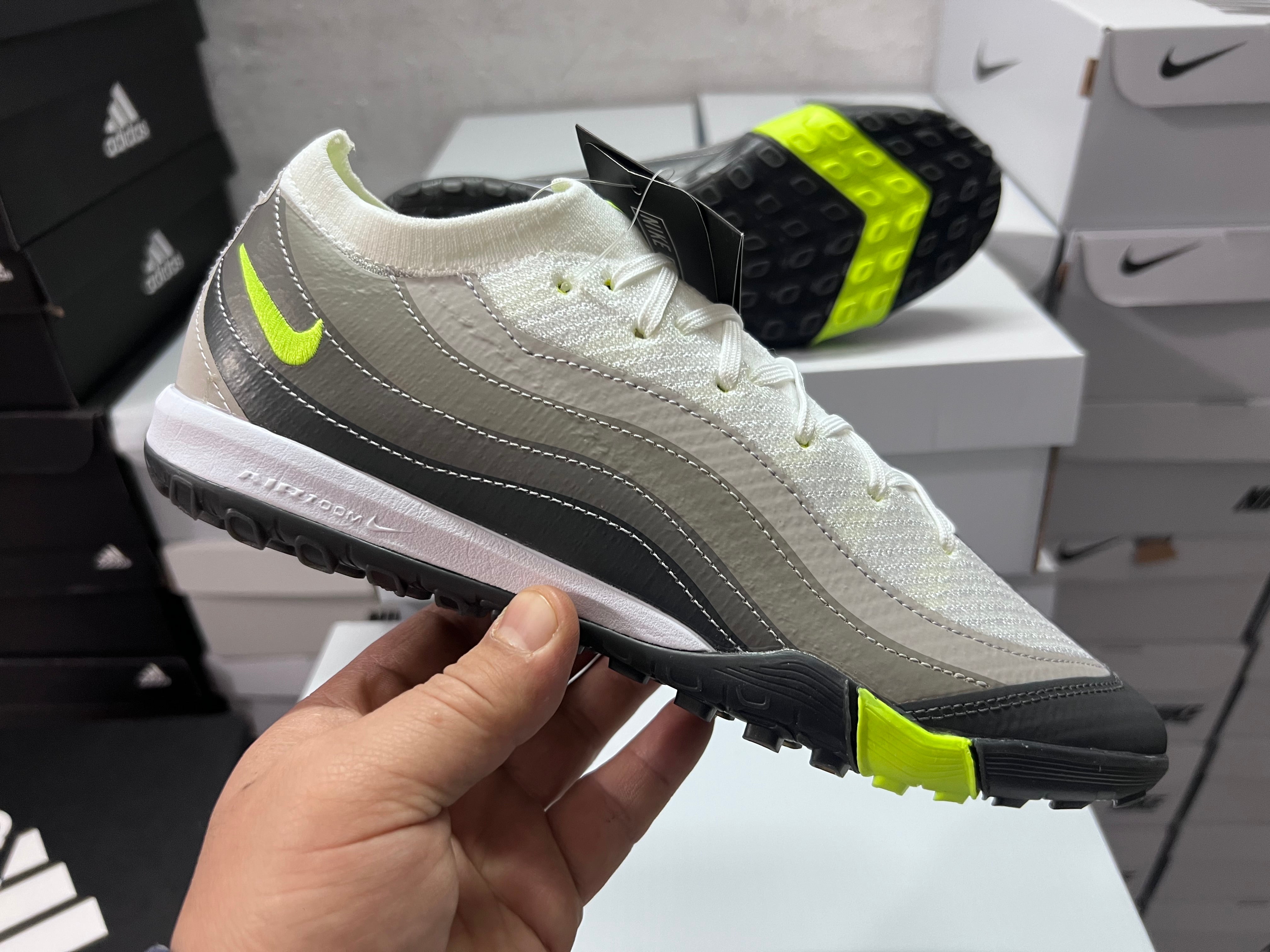 Chuteira Society Nike Mercurial Vapor Air Max 95 TF Elite + Brindes