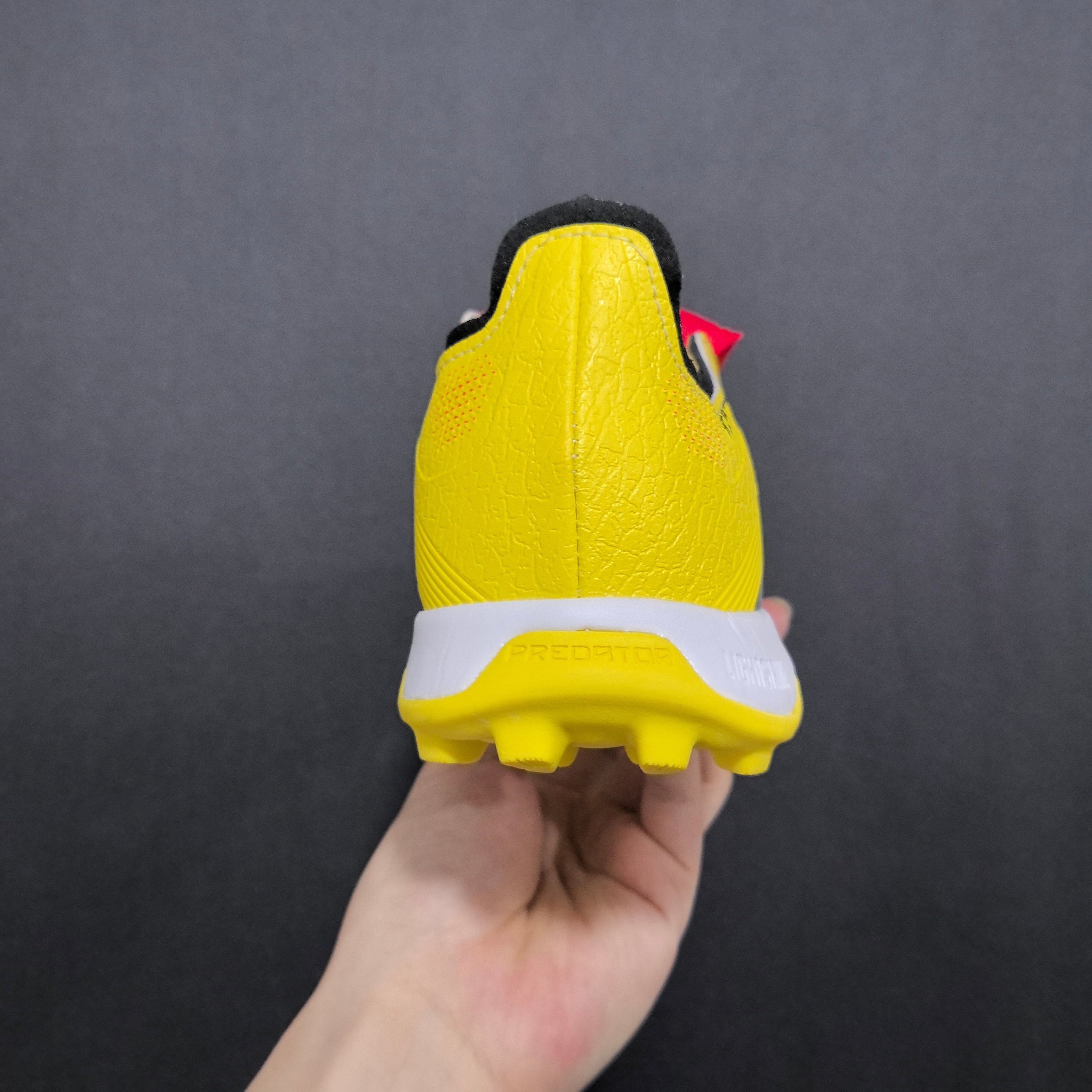 Chuteira Society Adidas Predator 30 TF Elite + Brindes