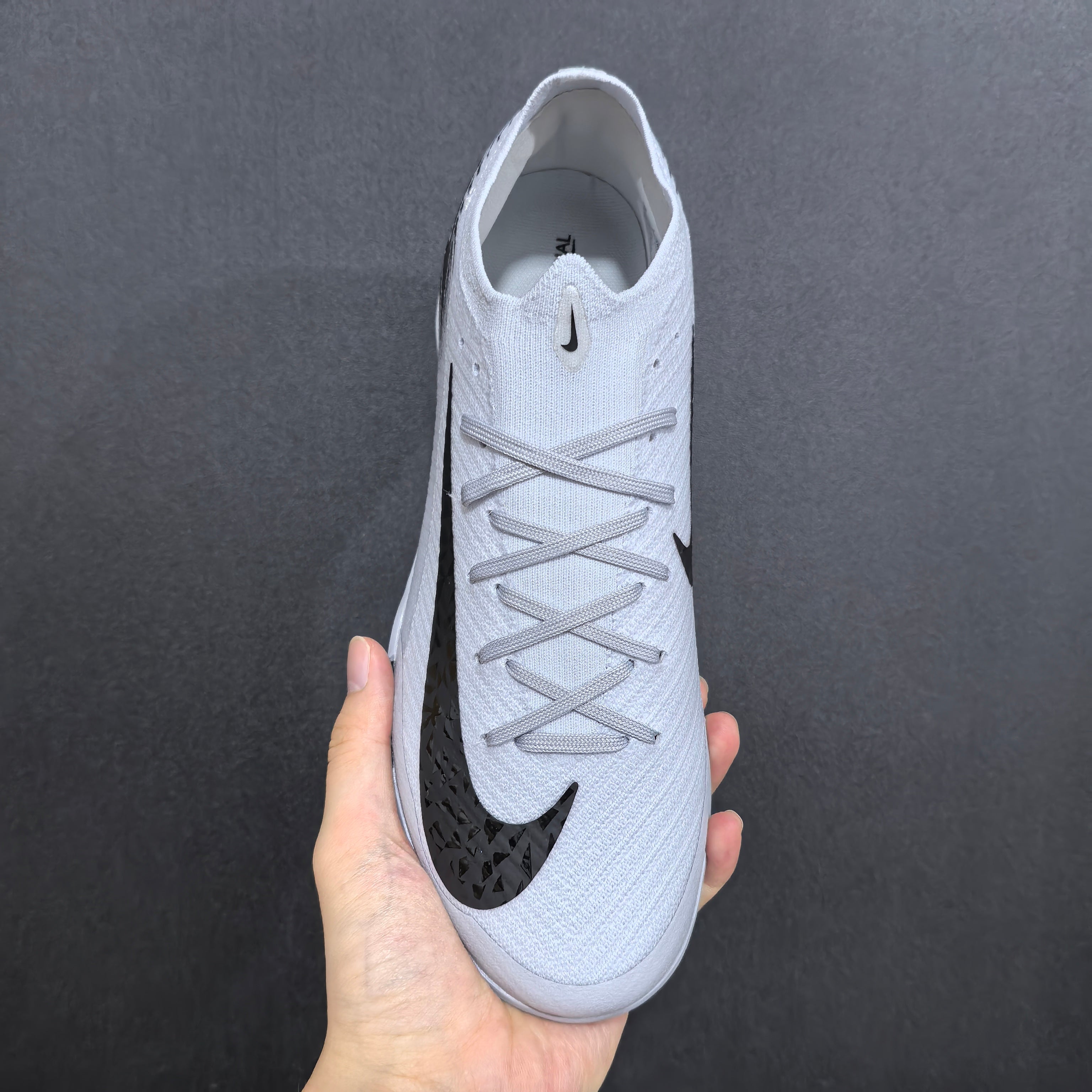 Chuteira Society Nike Air Zoom Mercurial Vapor 16 TF Elite + Brindes Exclusivos