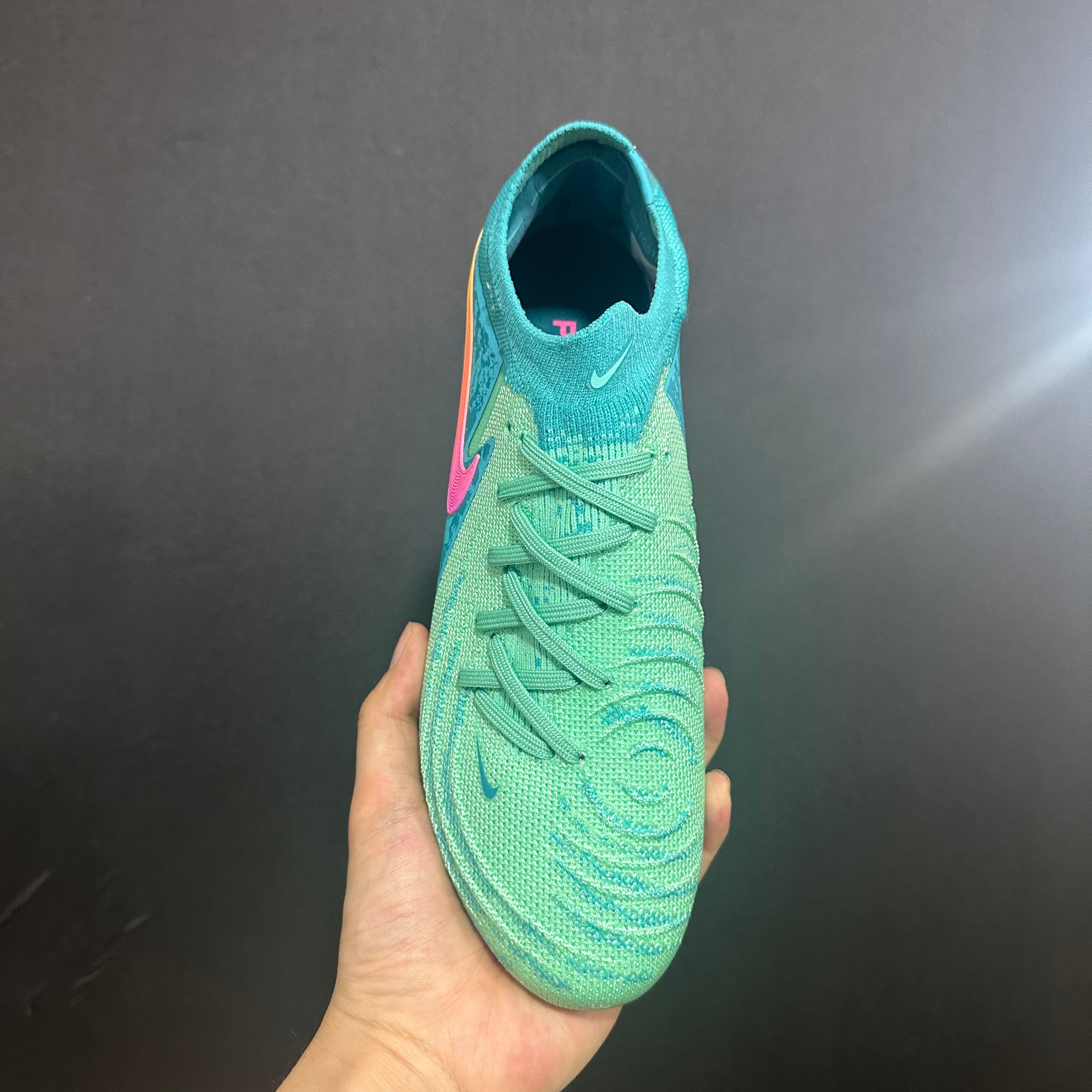 Chuteira Campo Nike Phantom Luna 2 Elite + Brindes