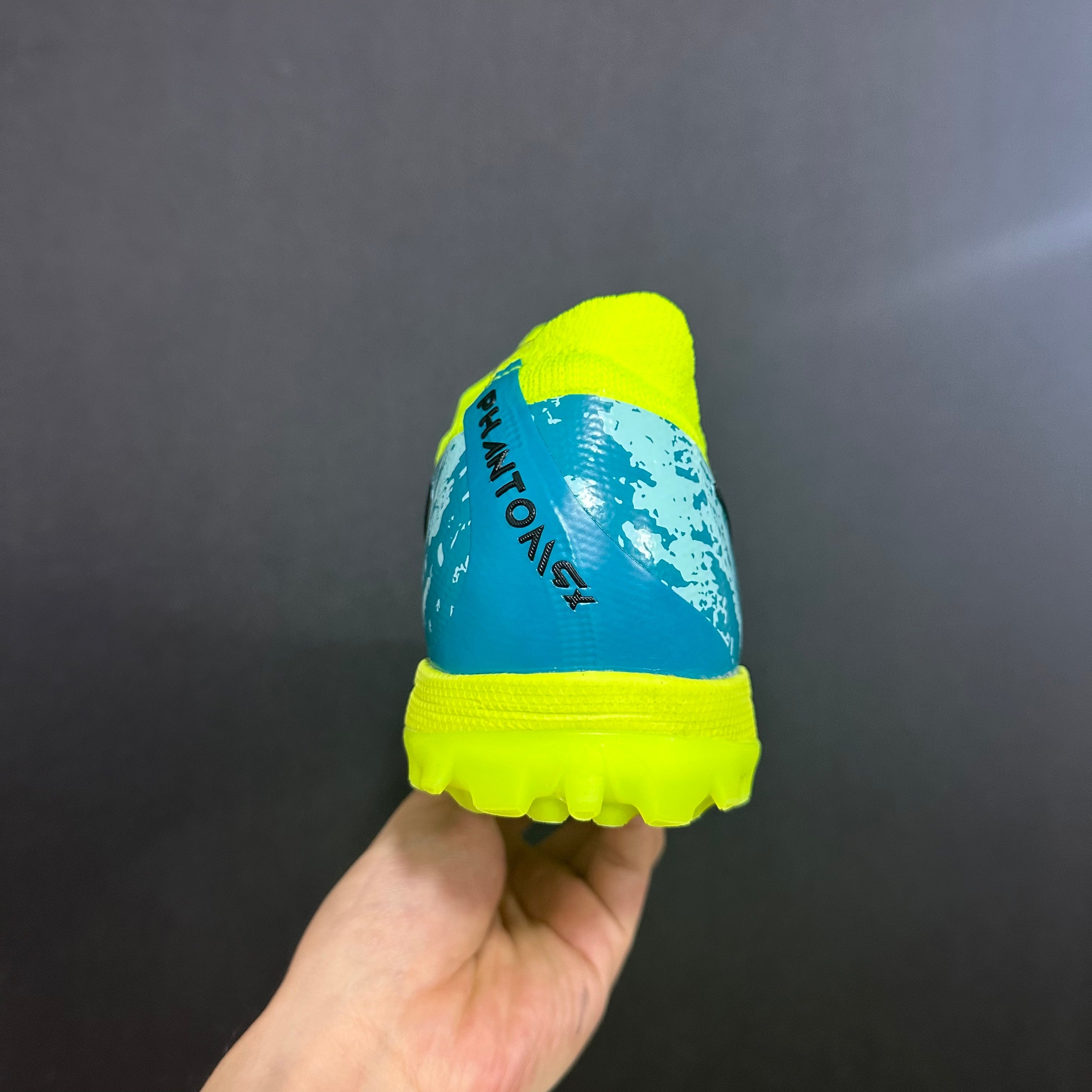 Chuteira Society Nike Phantom Luna TF 2 Elite + Brindes