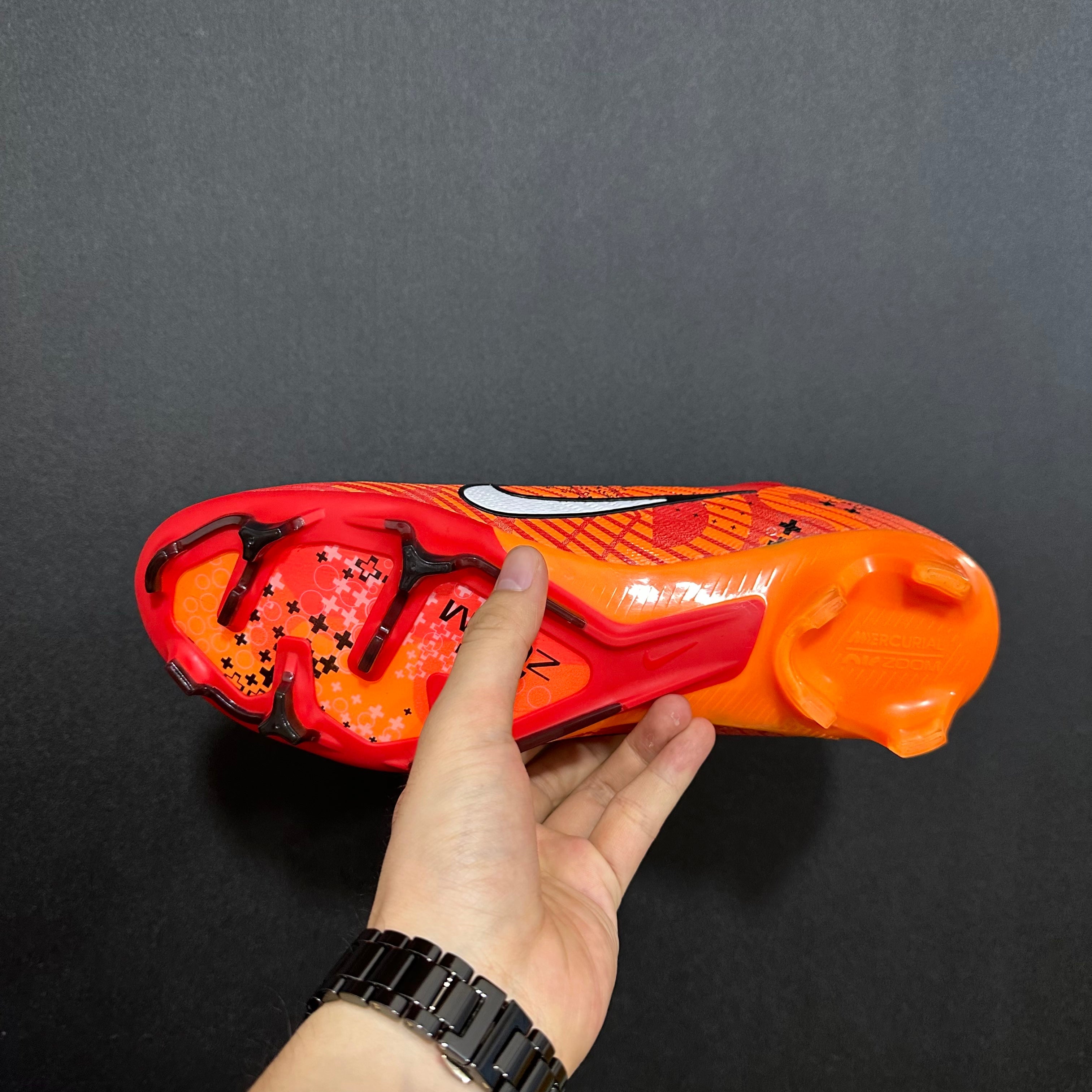 Chuteira Campo Nike Air Zoom Mercurial Superfly 9 Elite + Brindes