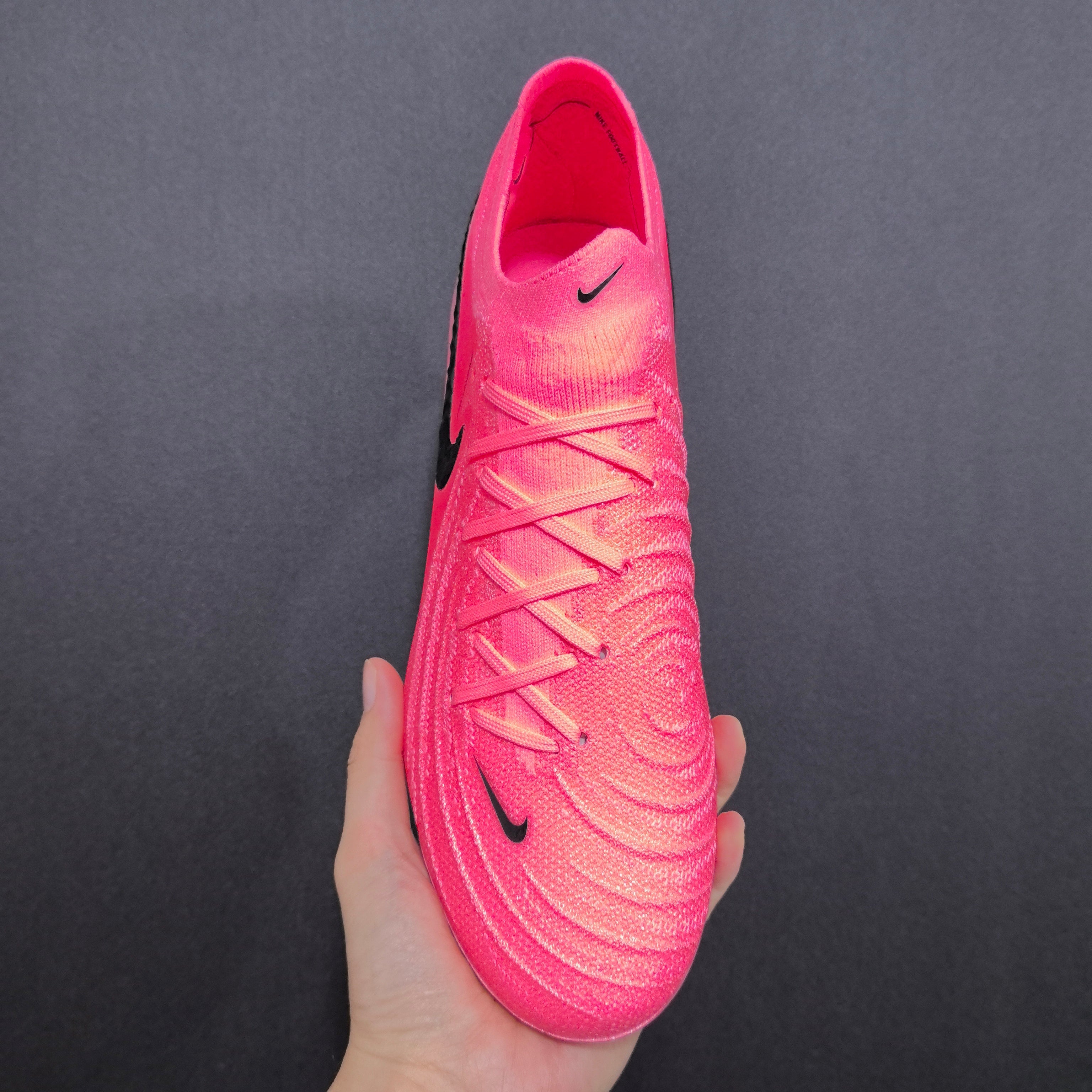 Chuteira Campo Nike Phantom Luna 2 SG Elite + Brindes