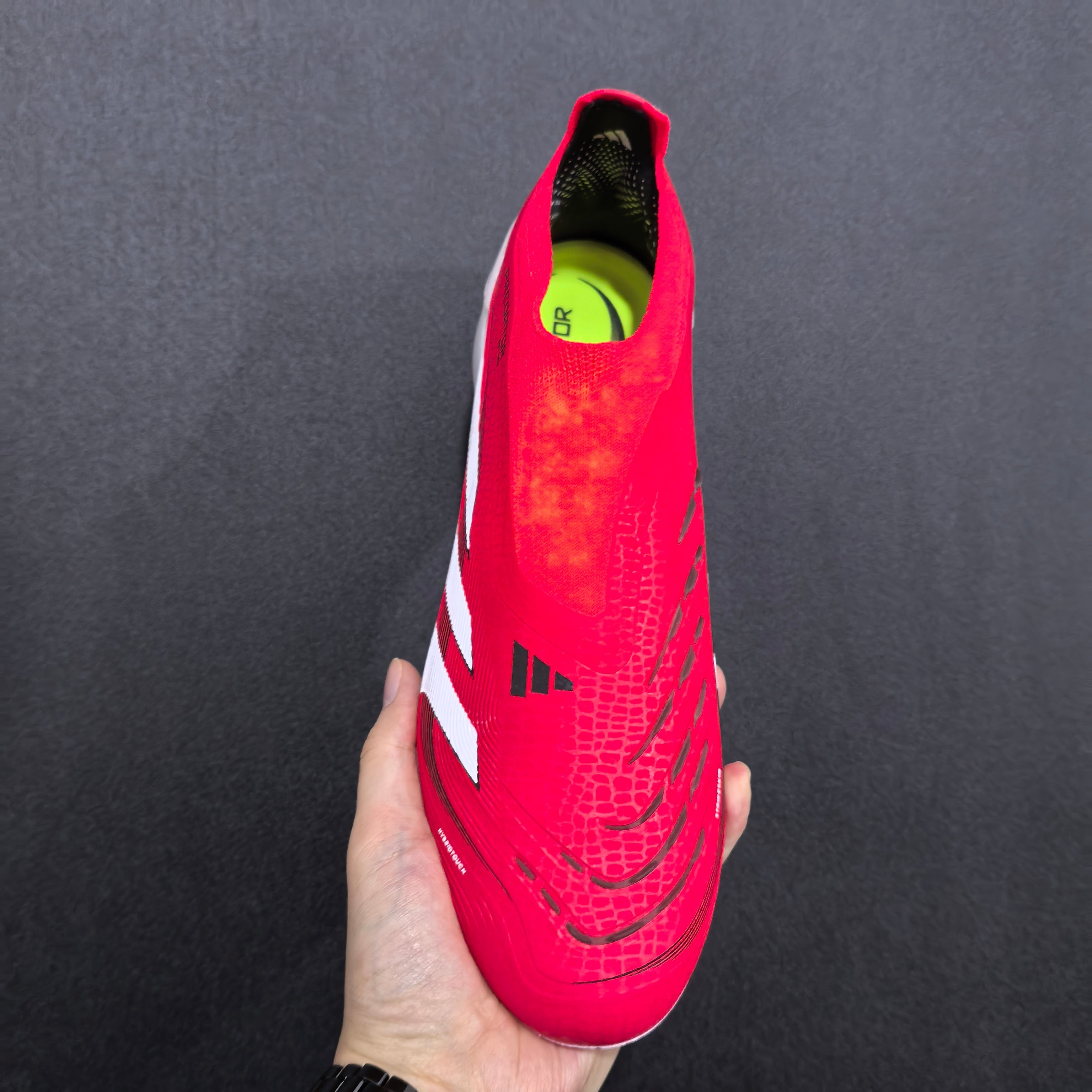 Chuteira Campo Adidas Predator+ FG Elite + Brindes