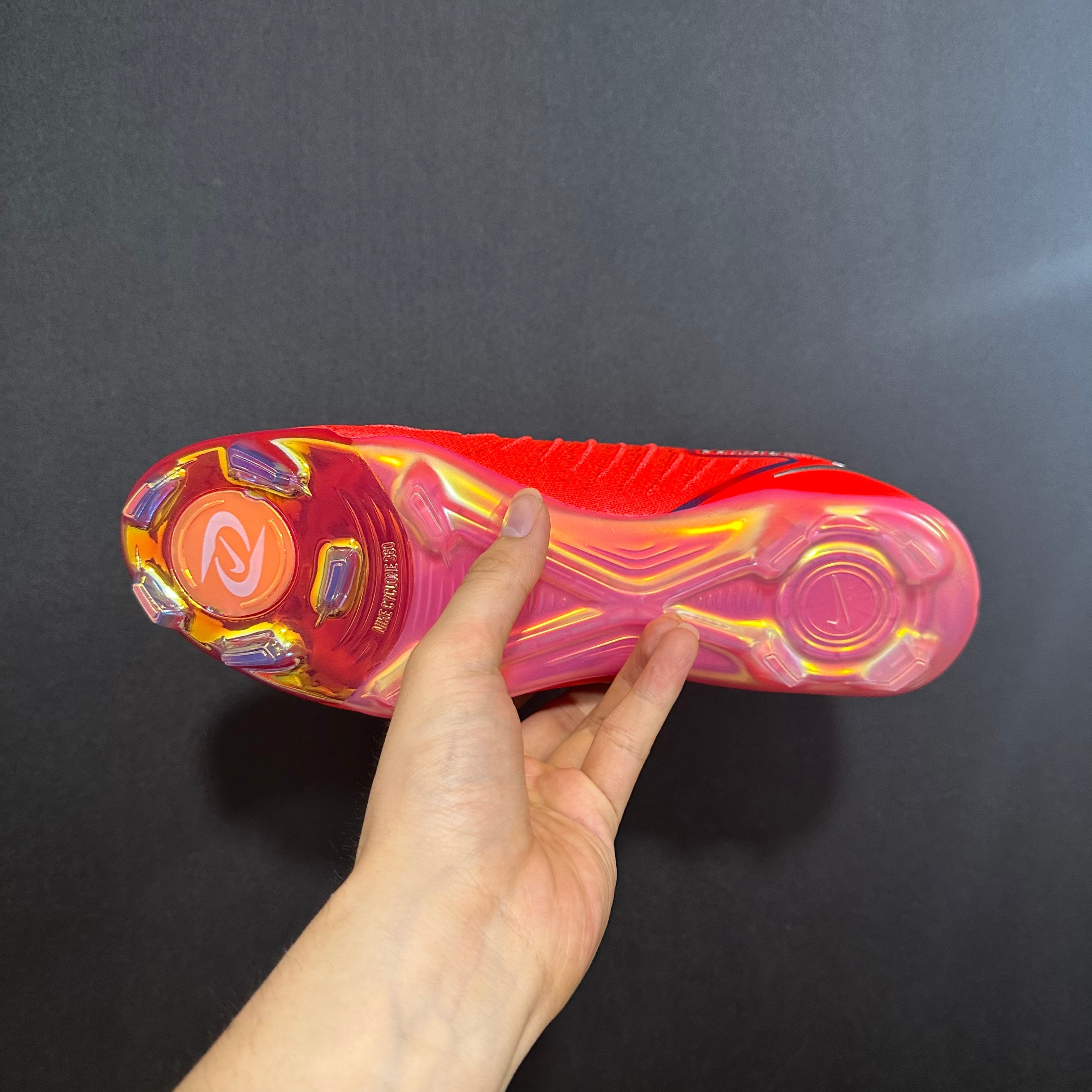 Chuteira Campo Nike Phantom Luna 2 Elite + Brindes