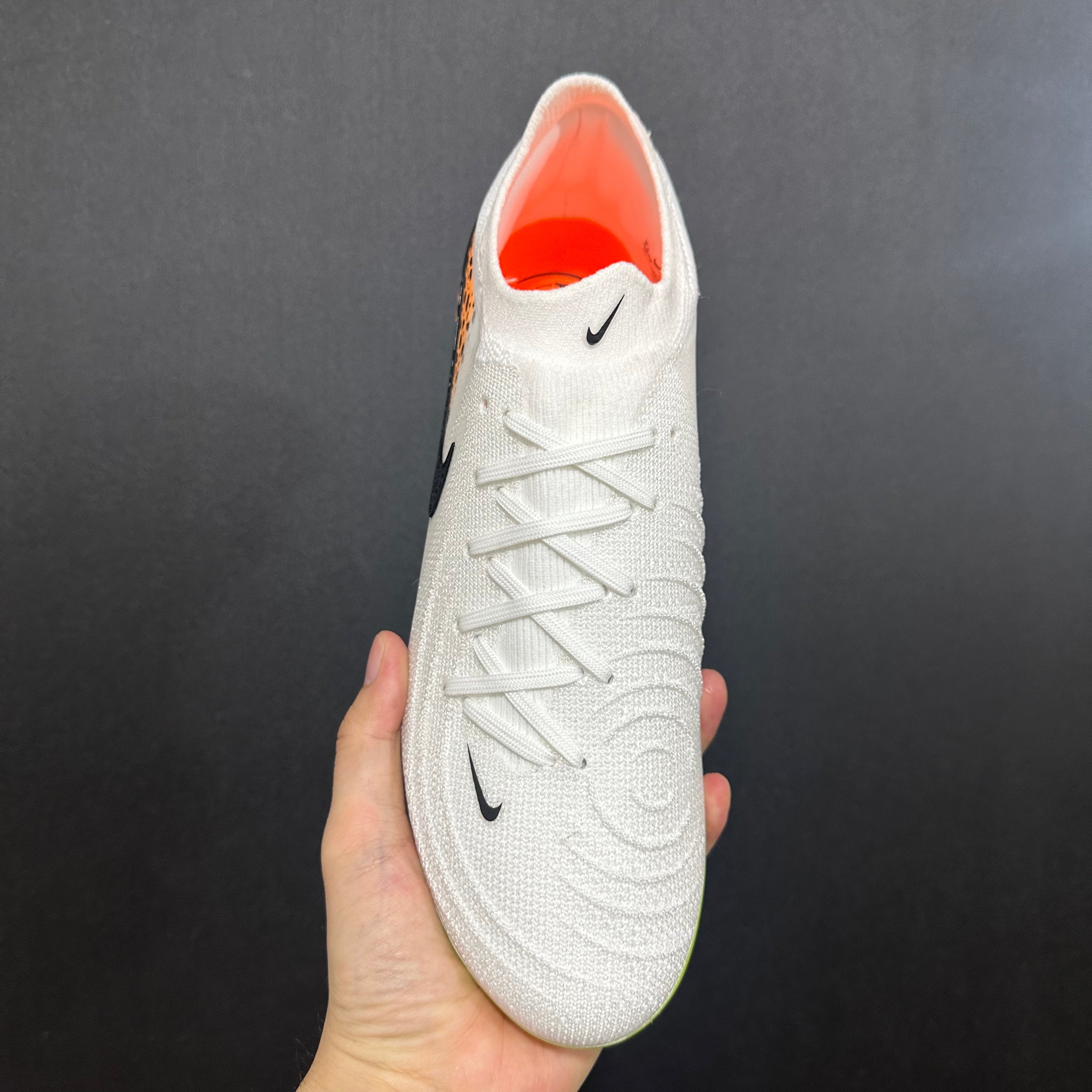 Chuteira Campo Nike Phantom Luna 2 Elite + Brindes