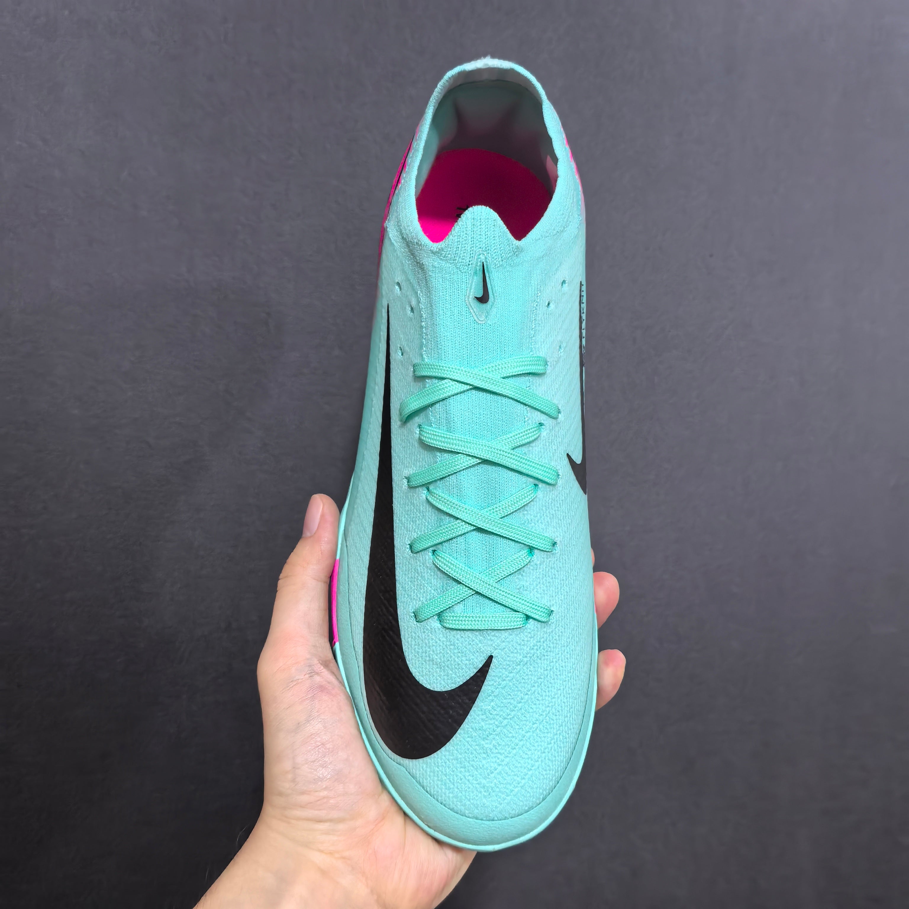 Chuteira Society Nike Air Zoom Mercurial Vapor 16 TF Elite + Brindes Exclusivos