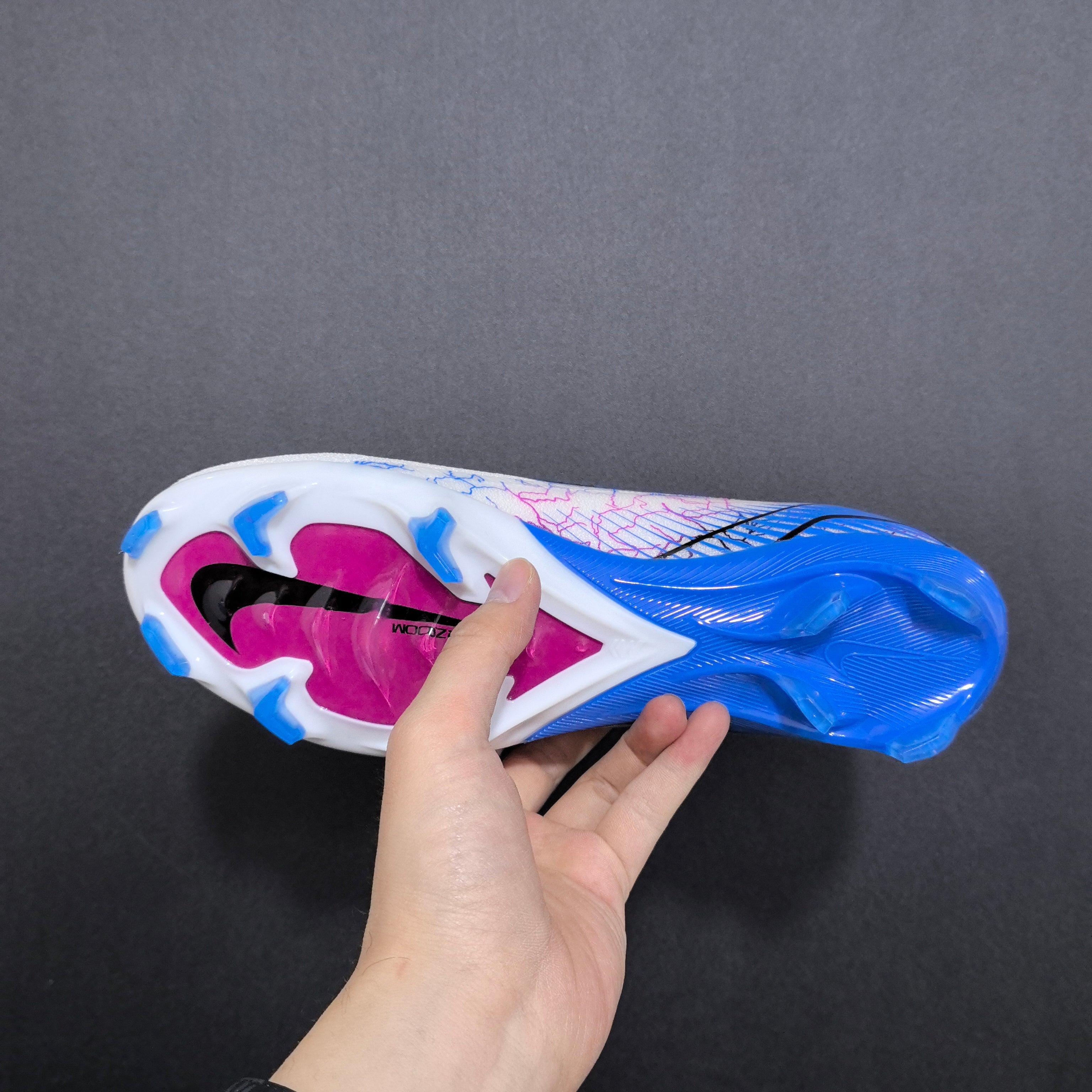 Chuteira Campo Nike Air Zoom Mercurial Vapor 16 Elite + Brindes