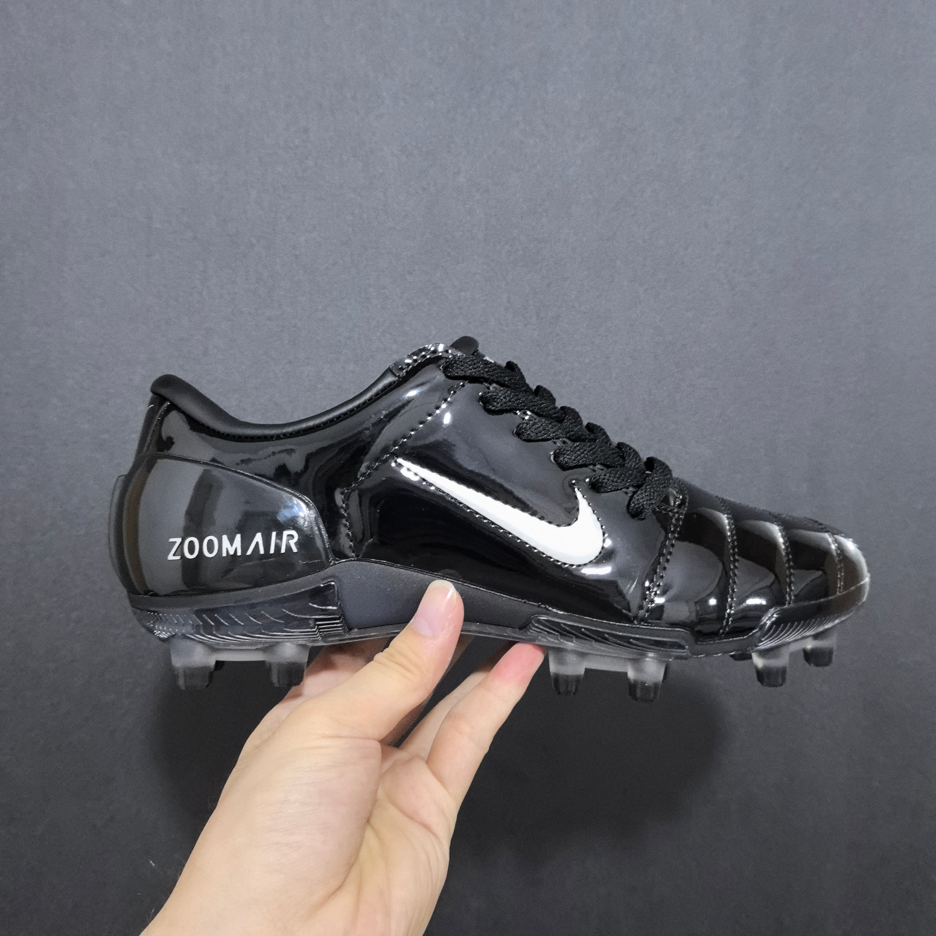 Chuteira Campo Nike Total 90 FG Elite + Brindes