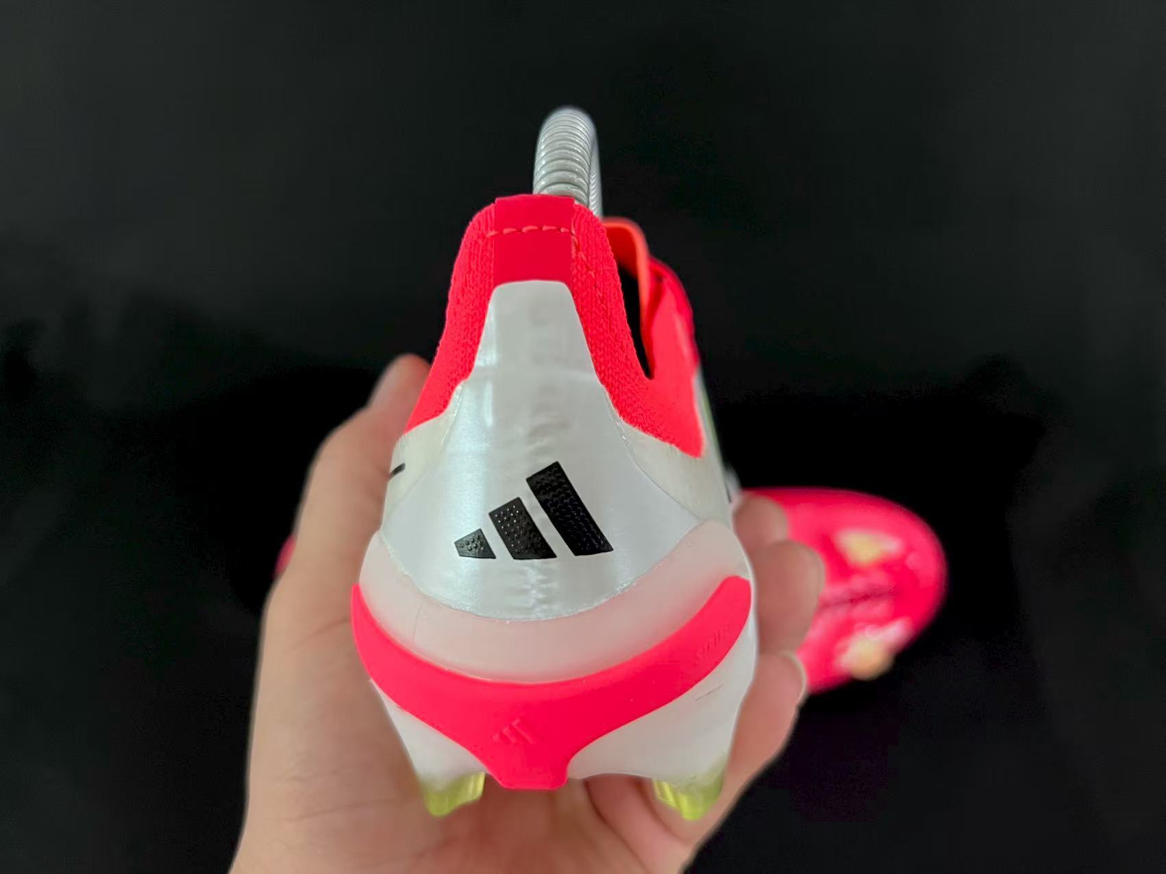 Chuteira Campo Adidas Predator 26 FG Elite + Brindes