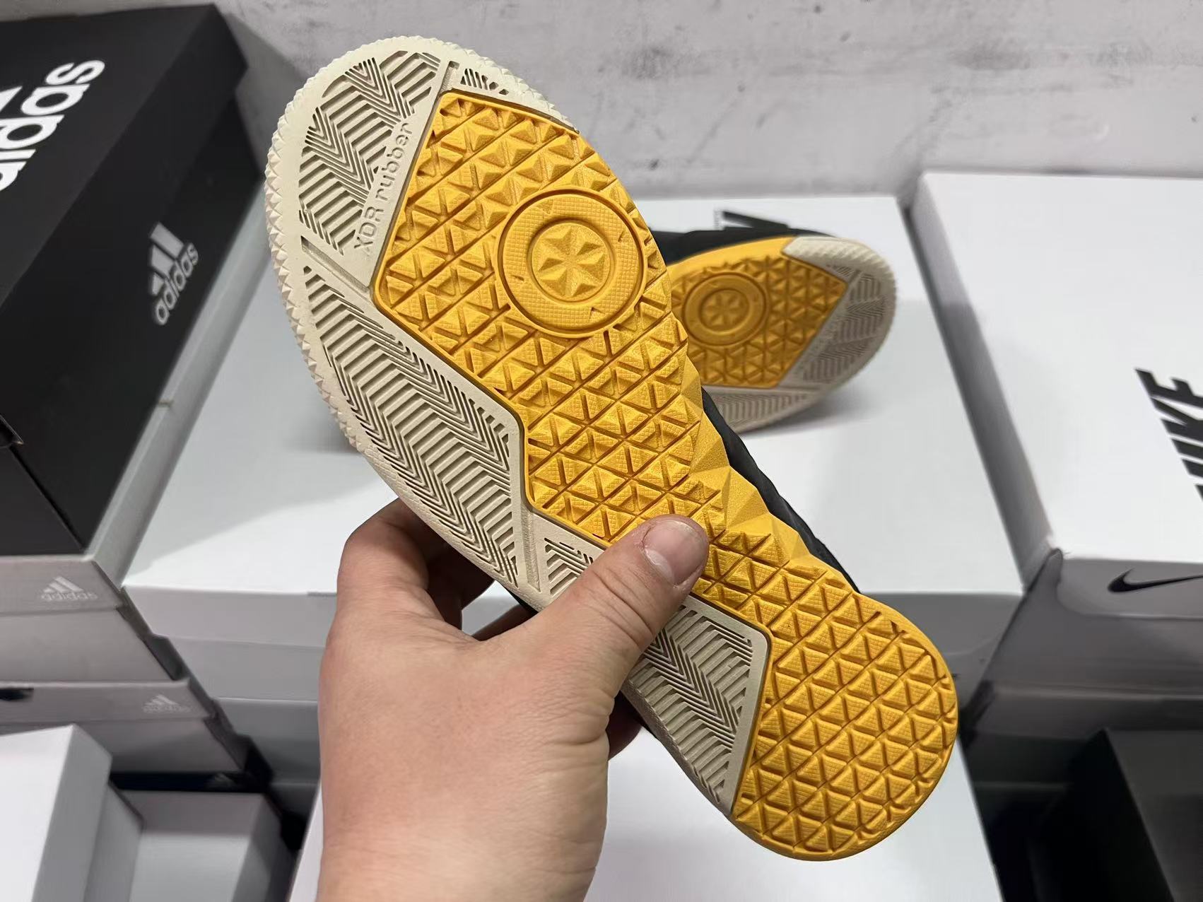 Tênis Futsal NIKE 5 Street Gato IC Elite + Brindes