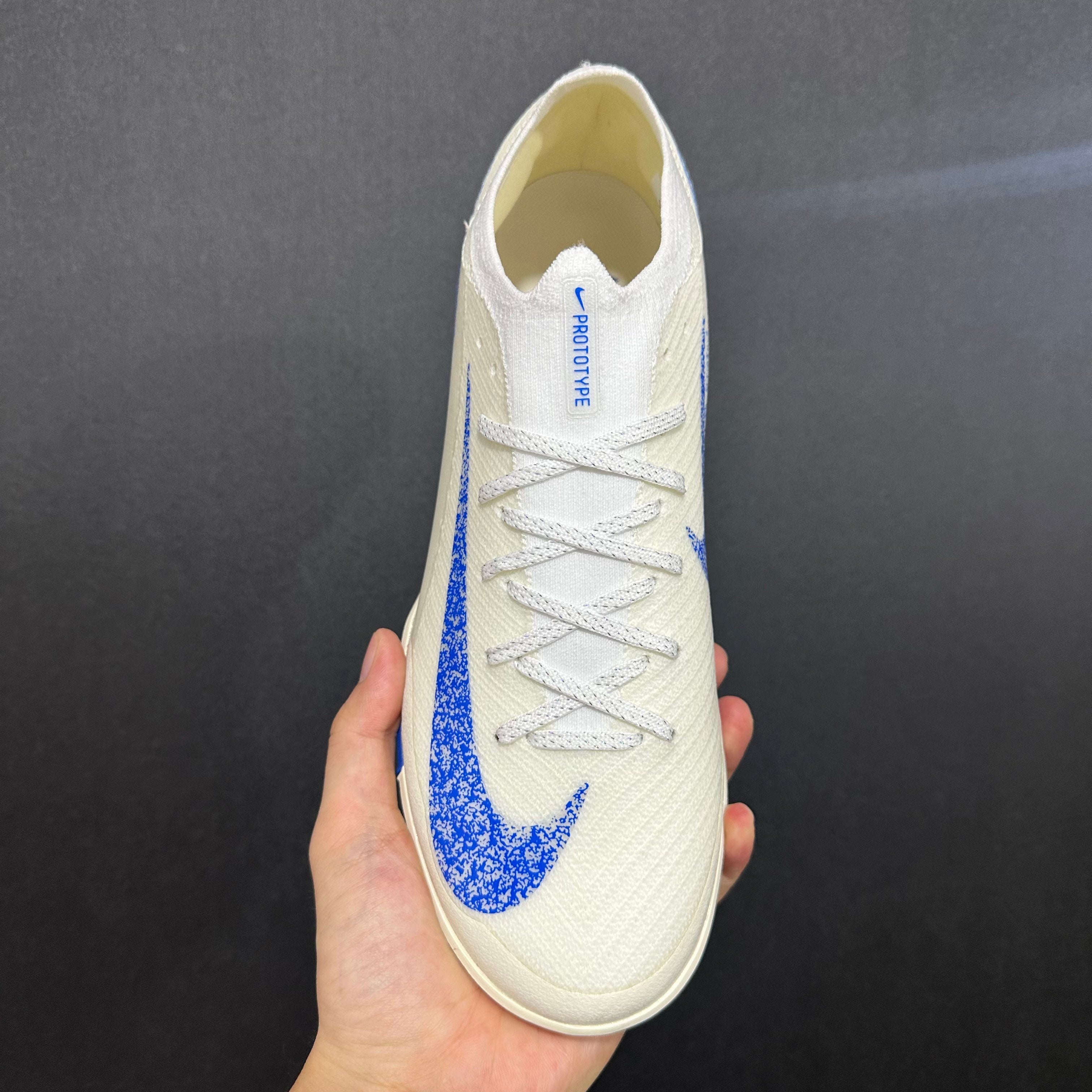 Chuteira Society Nike Air Zoom Mercurial Vapor 16 TF Elite + Brindes Exclusivos