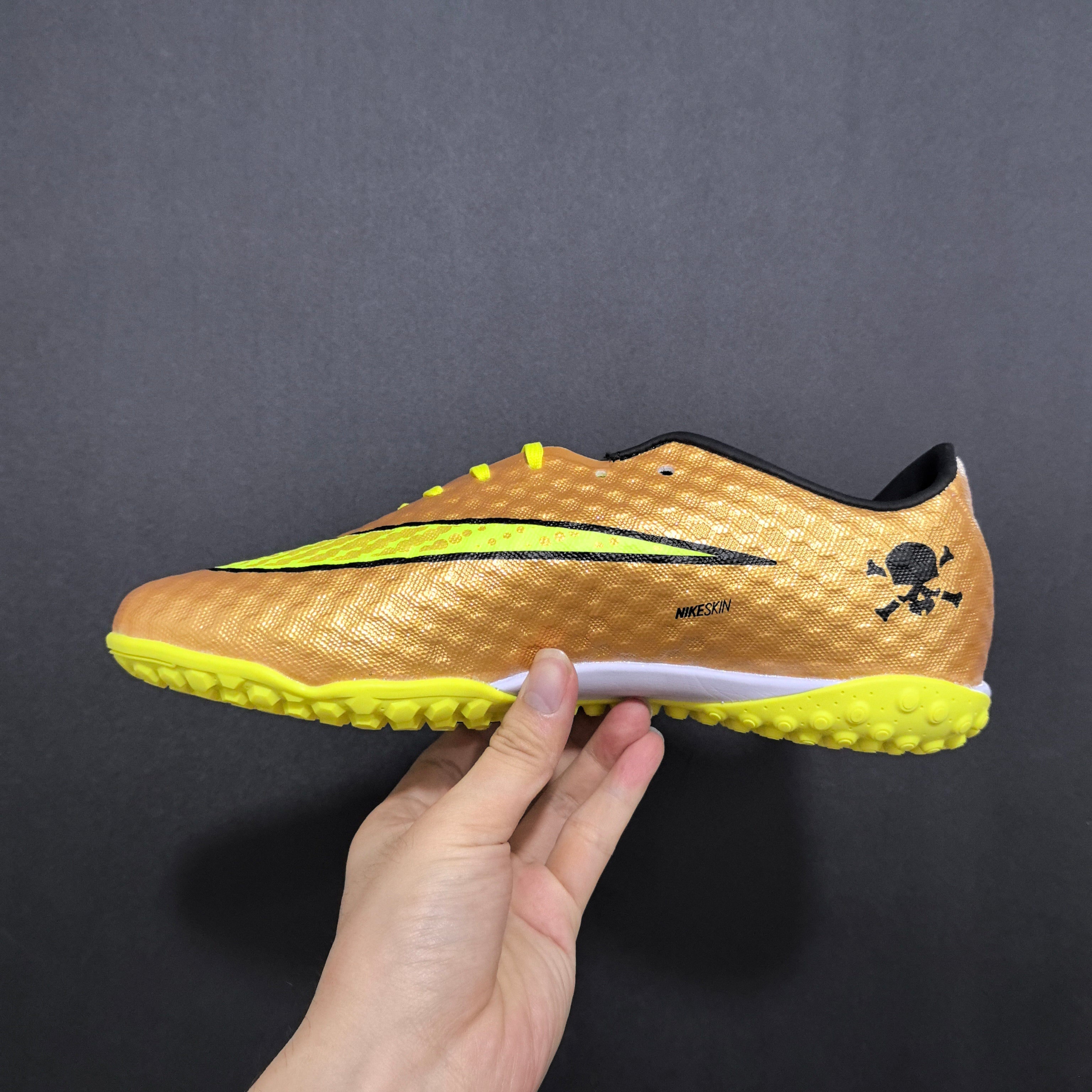 Chuteira Society Nike Hypervenom Phantom I TF Elite + Brindes