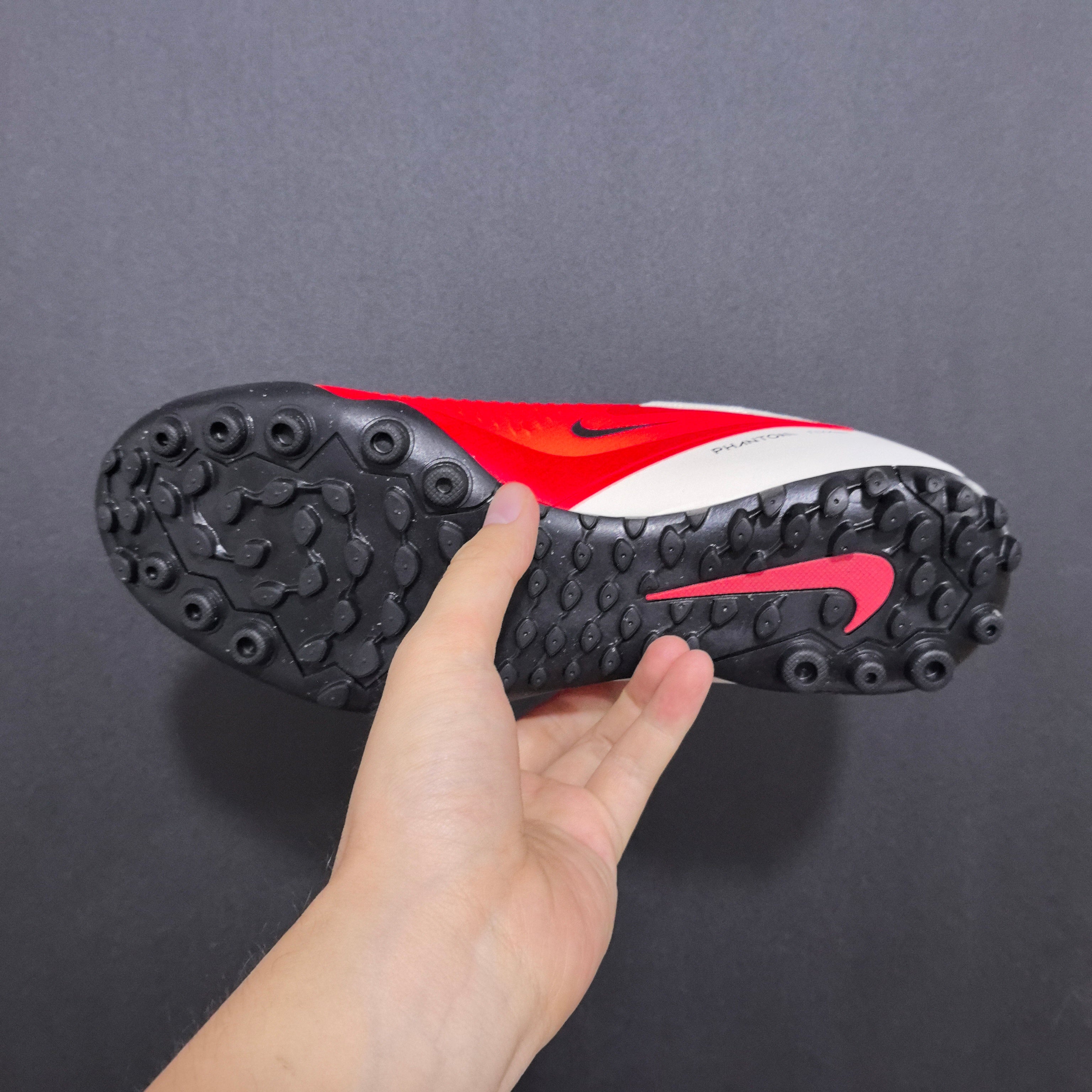 Chuteira Society Nike Phantom GX 6 TF Elite + Brindes