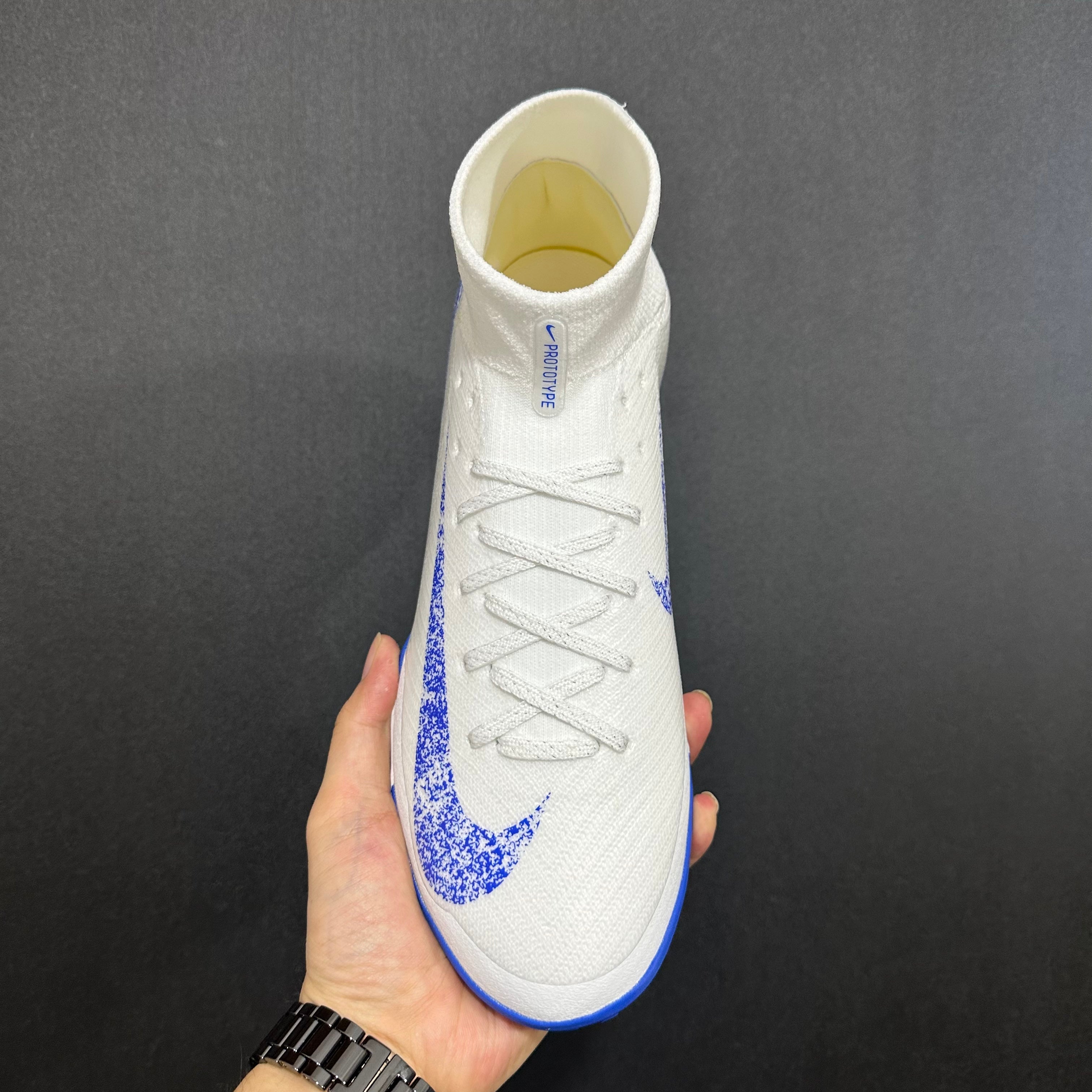 Chuteira Society Nike Air Zoom Mercurial Superfly 10 TF Elite + Brindes