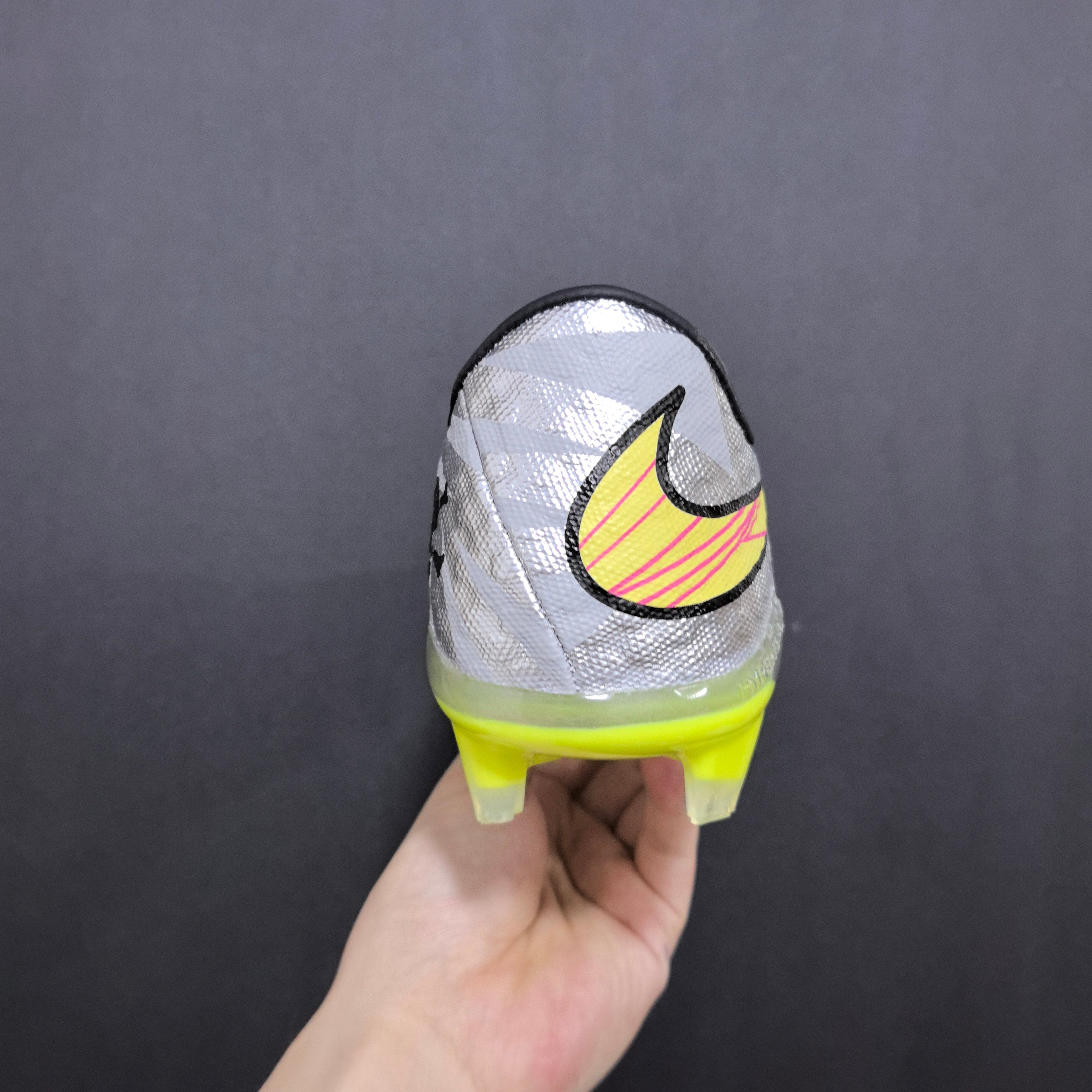 Chuteira Campo Nike Hypervenom Phantom I fg Elite + Brindes