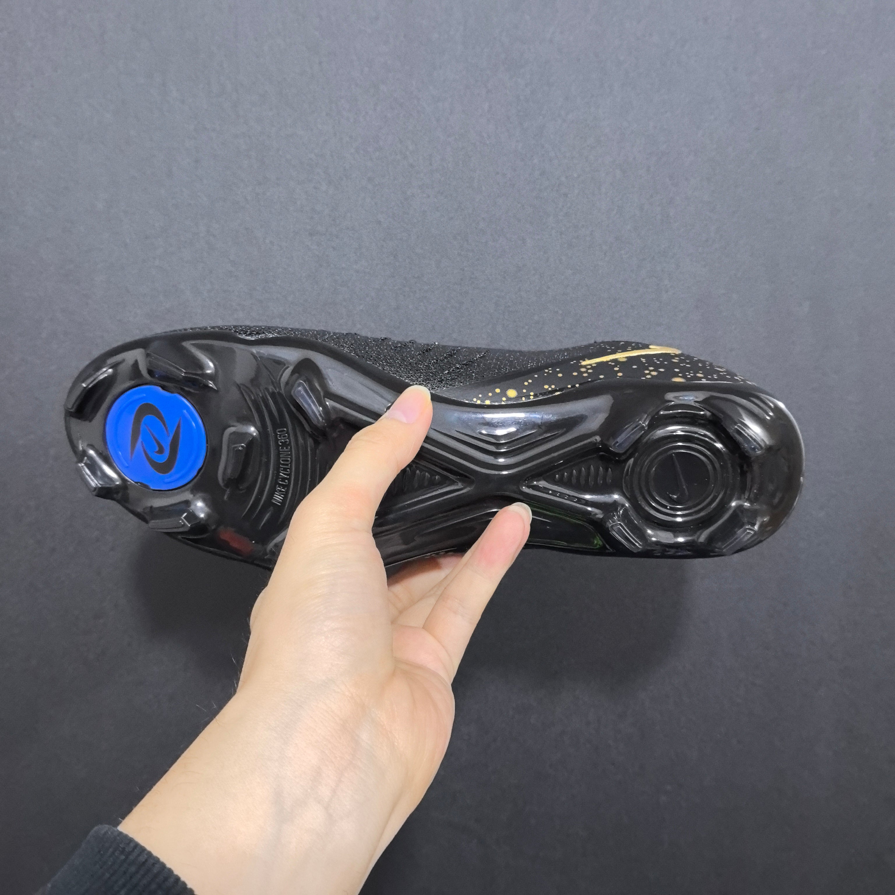 Chuteira Campo Nike Phantom Luna 2 Elite + Brindes