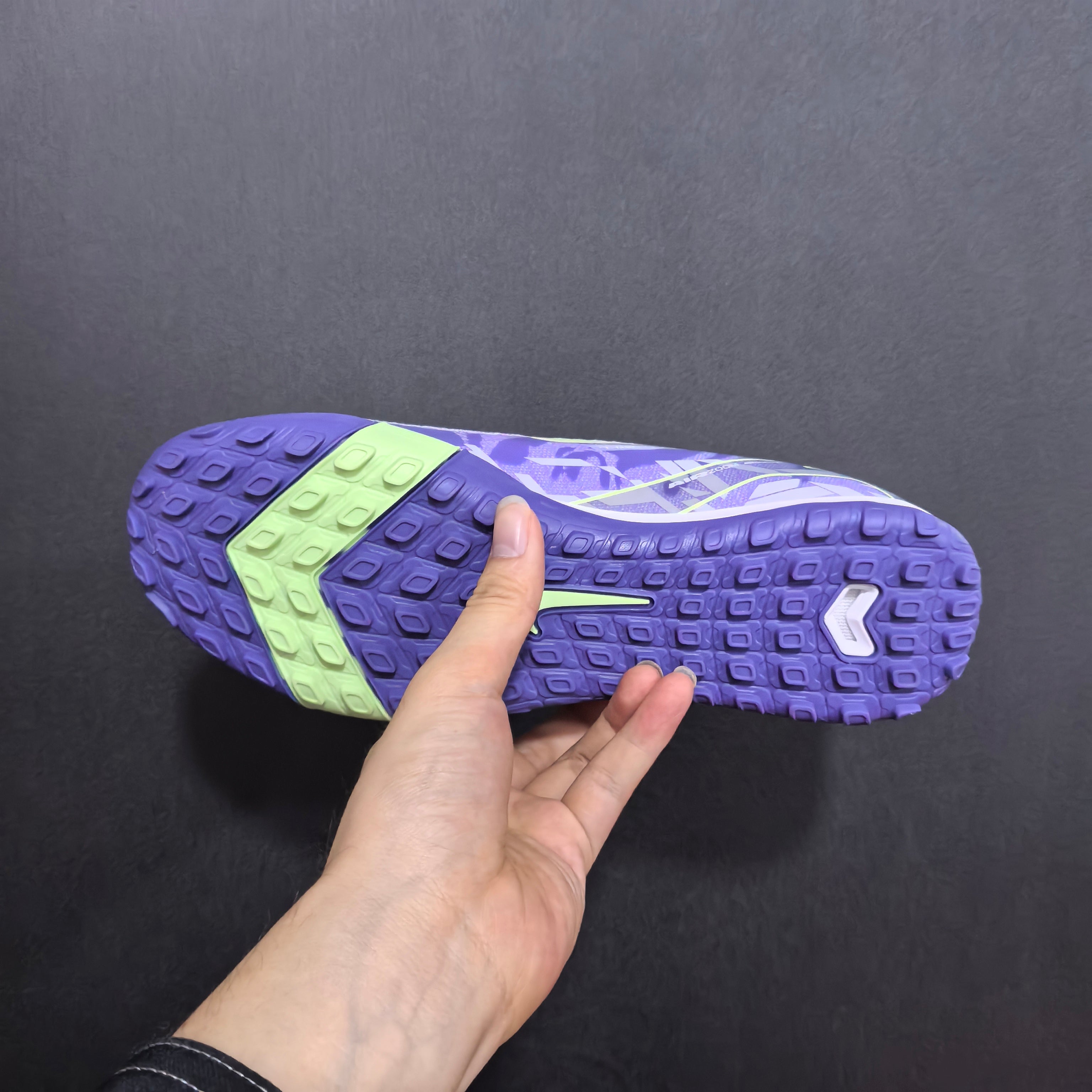 Chuteira Society Nike Air Zoom Mercurial Vapor 16 TF Elite + Brindes Exclusivos