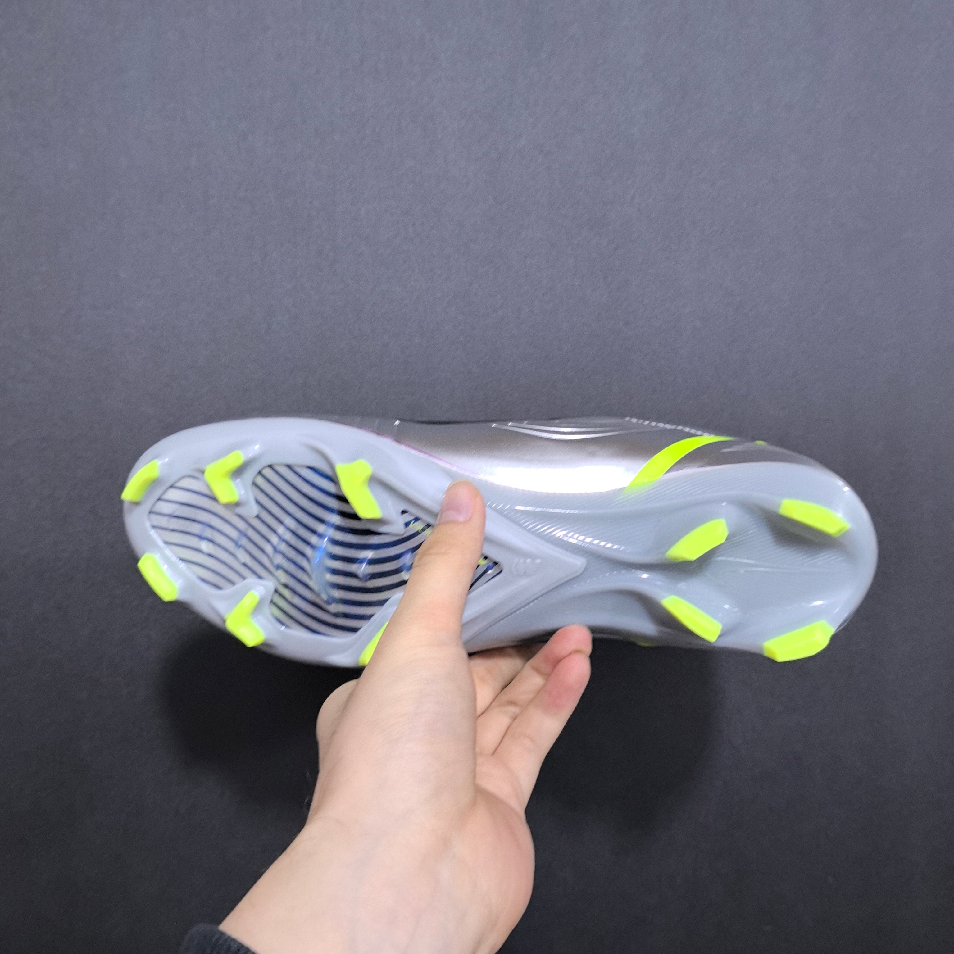 Chuteira Campo Nike Mercurial Vapor 1 (RONALDO) FG Elite + Brindes