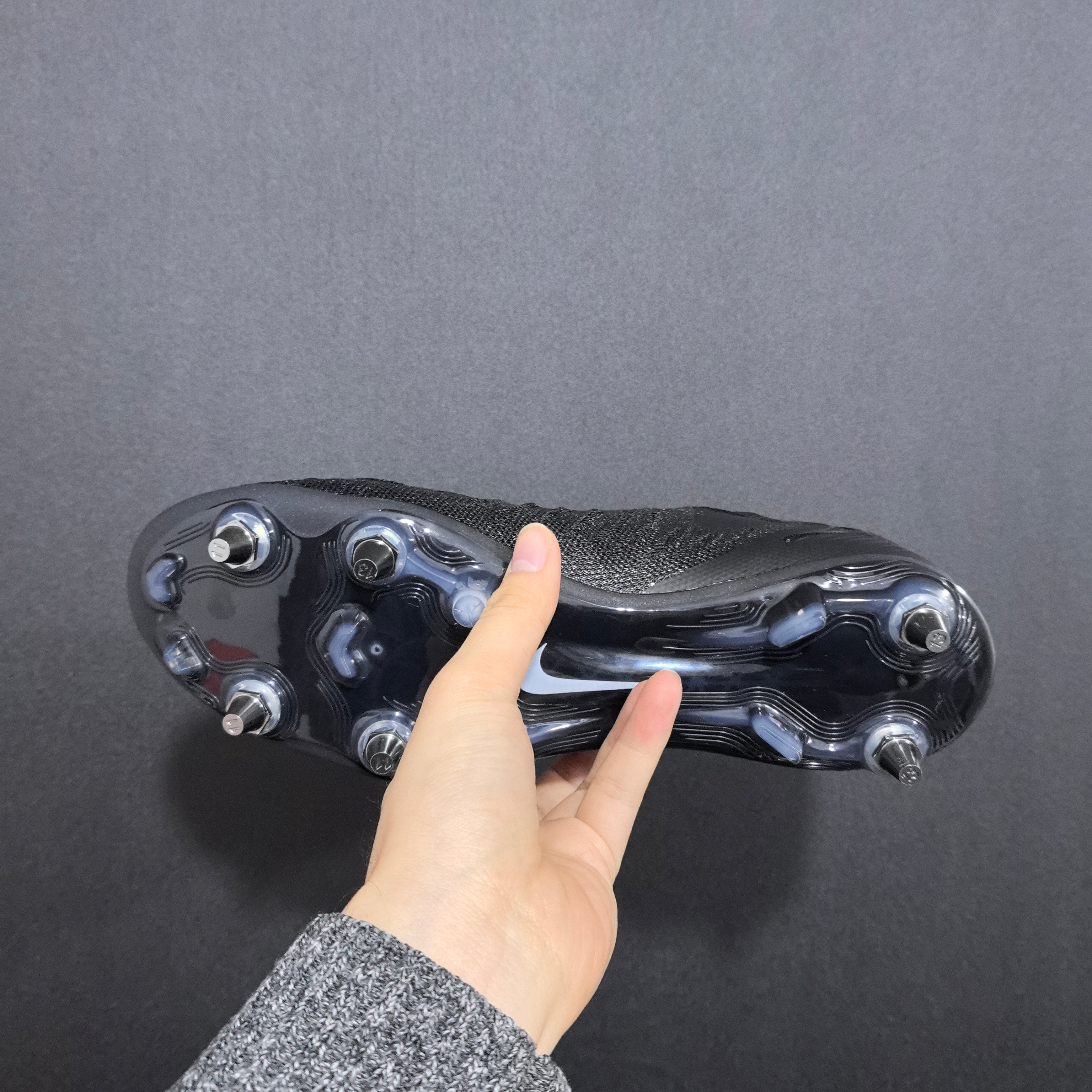 Chuteira Campo Nike Phantom Luna 2 SG Elite + Brindes