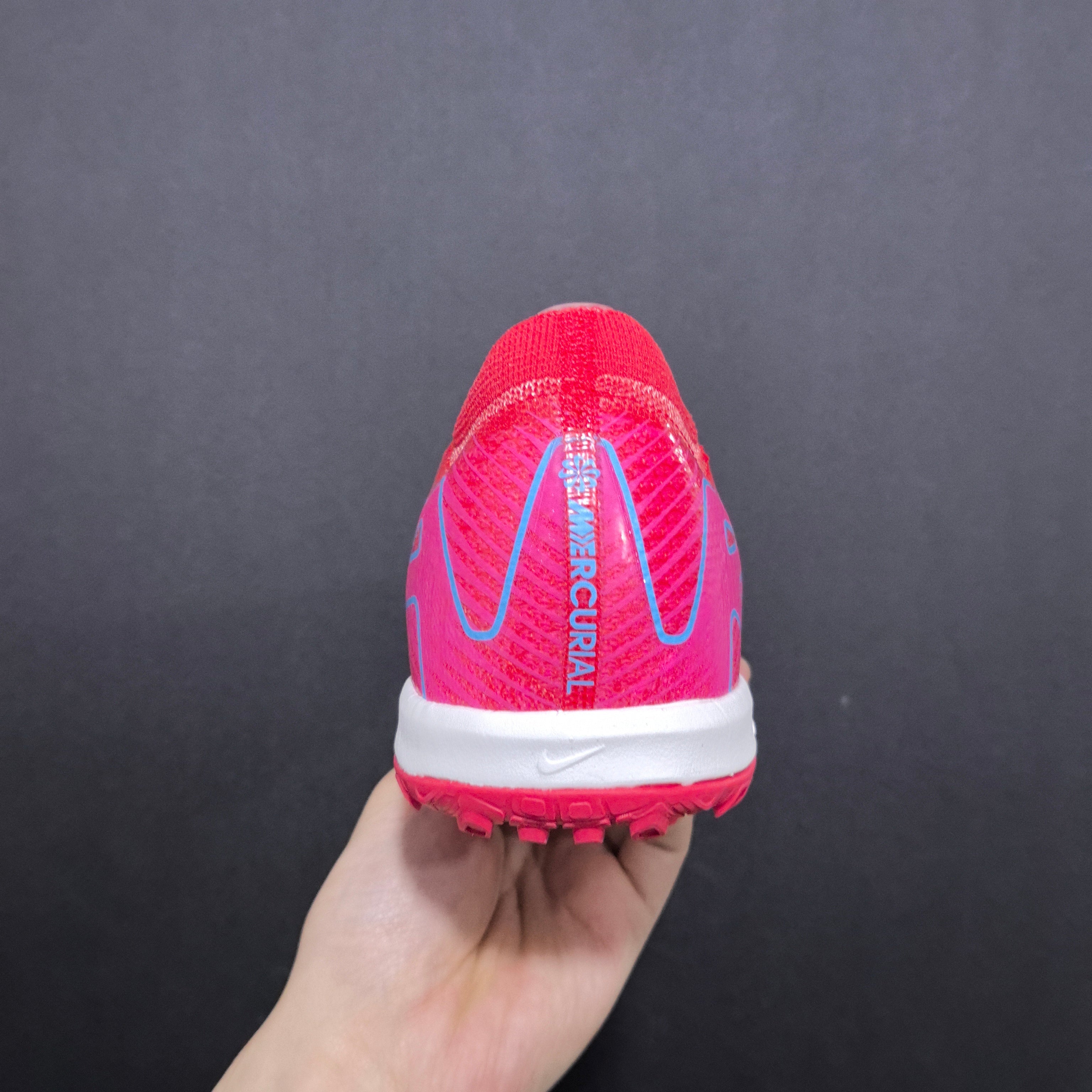 Chuteira Society Nike Air Zoom Mercurial Vapor 16 TF Elite + Brindes