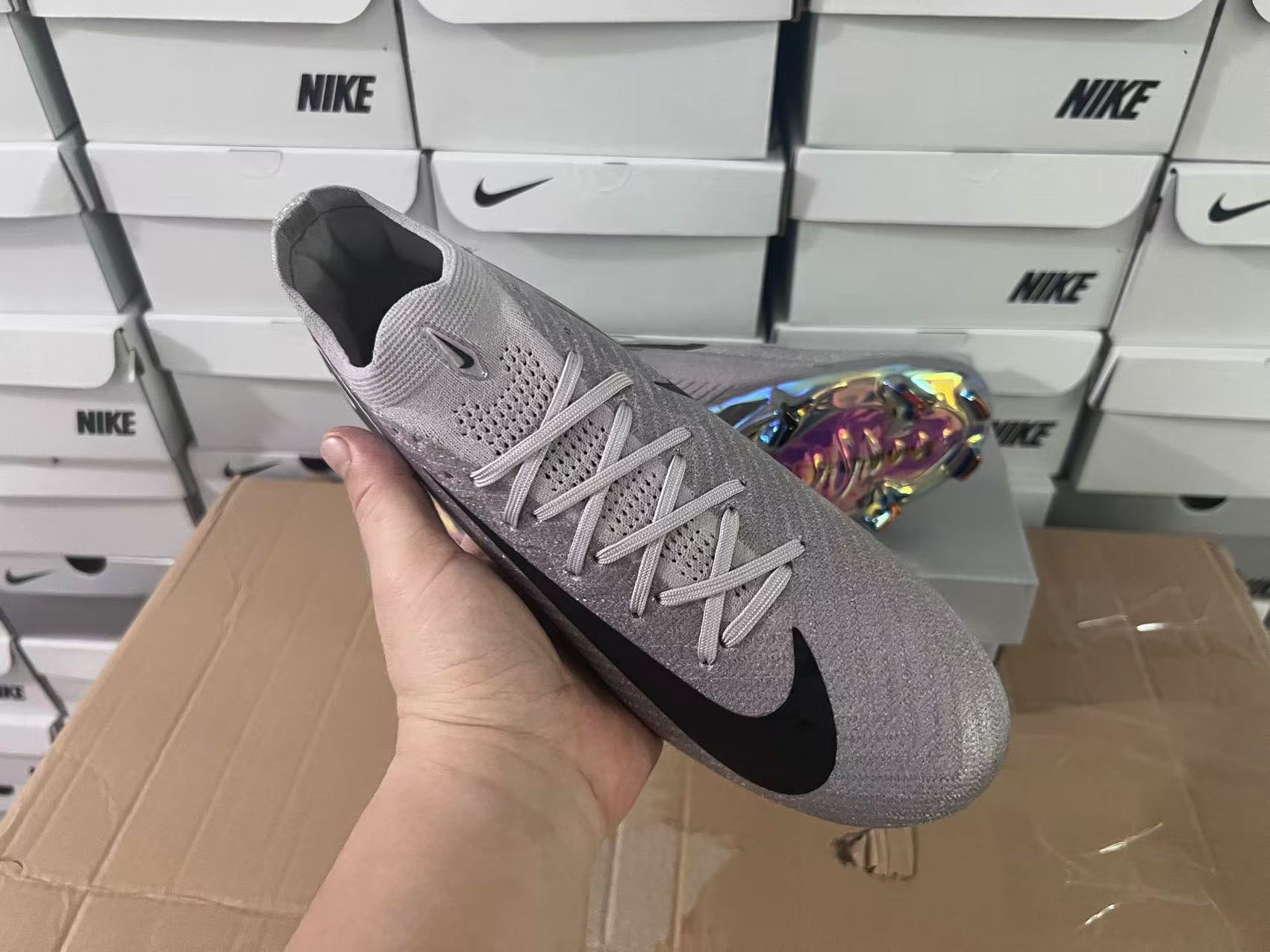 Chuteira Campo Nike Air Zoom Mercurial Vapor 16 Elite + Brindes