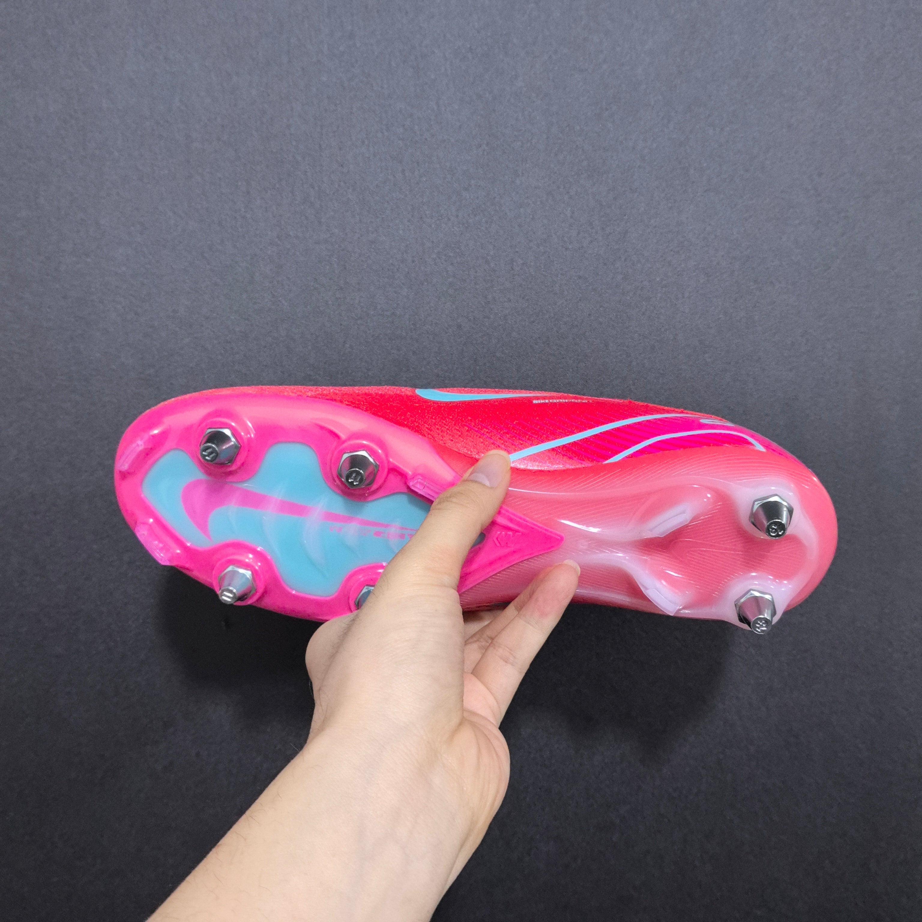 Chuteira Campo Nike Air Zoom Mercurial Vapor 16 SG Elite + Brindes