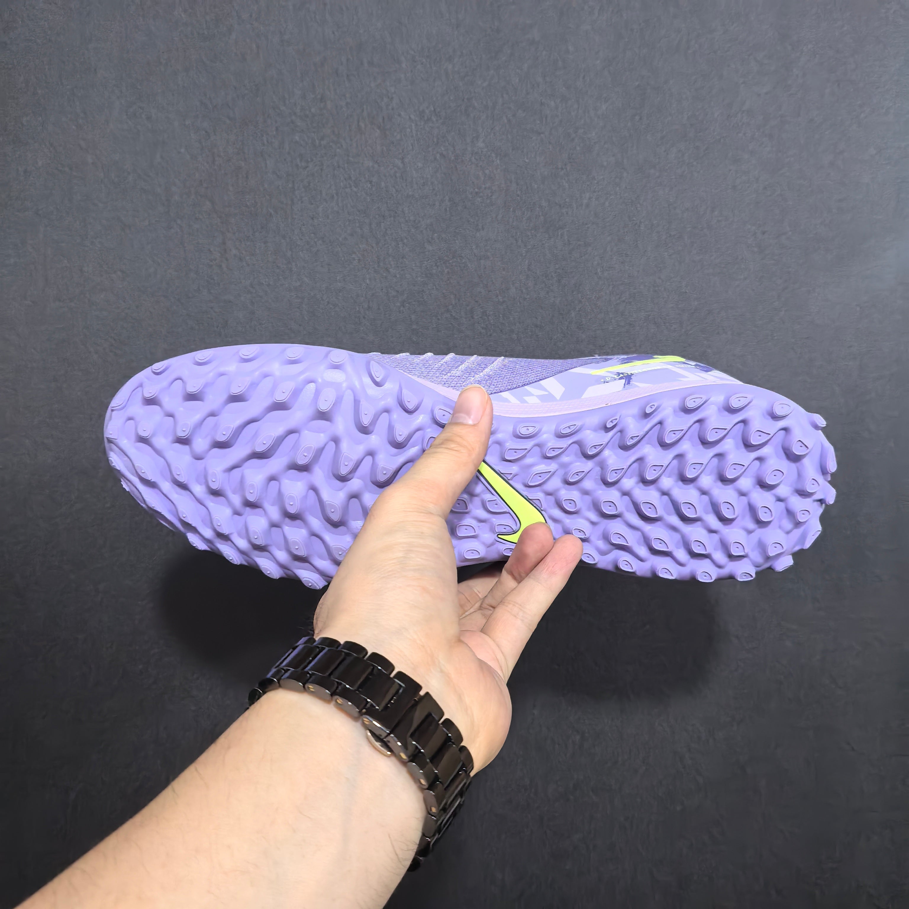 Chuteira Society Nike Phantom Luna TF 2 Elite + Brindes