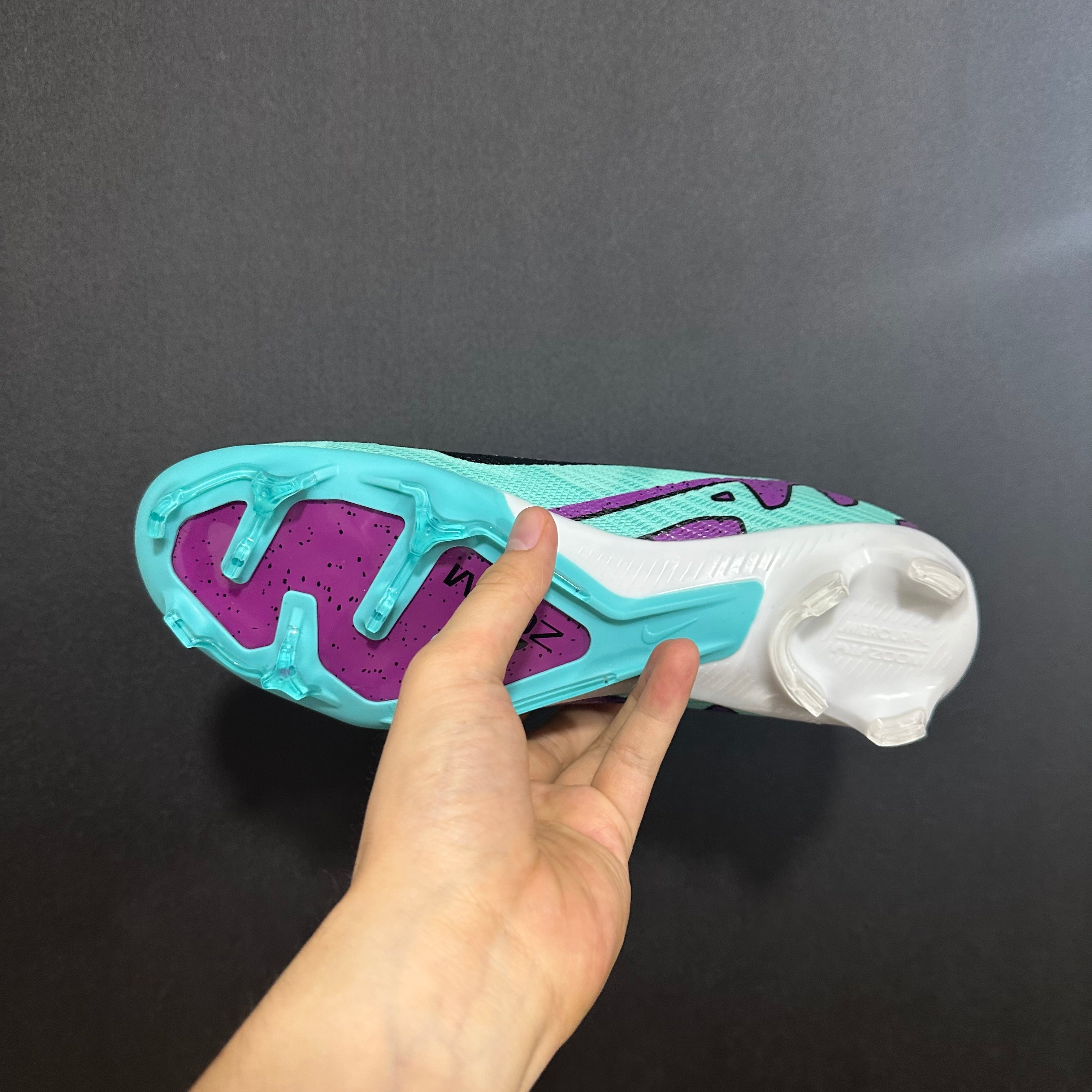 Chuteira Campo Nike Air Zoom Mercurial Vapor 15 Elite + Brindes