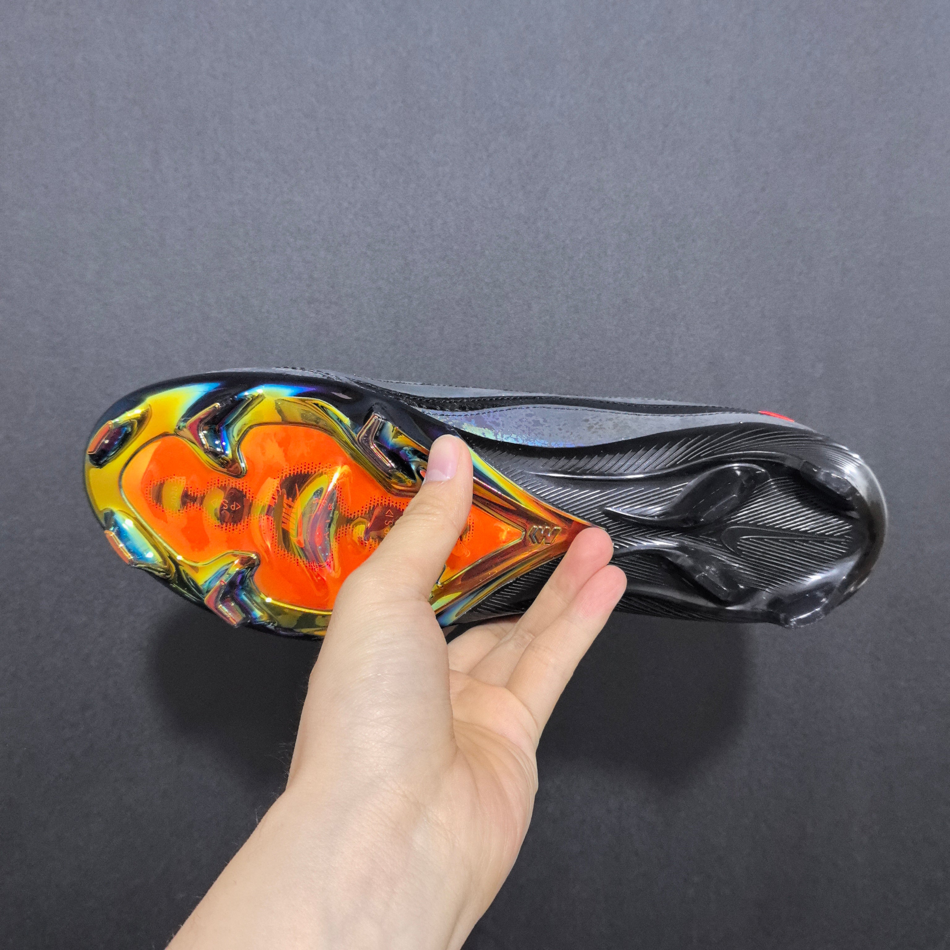 Chuteira Campo Nike Mercurial Vapor Air Max 95 Elite + Brindes