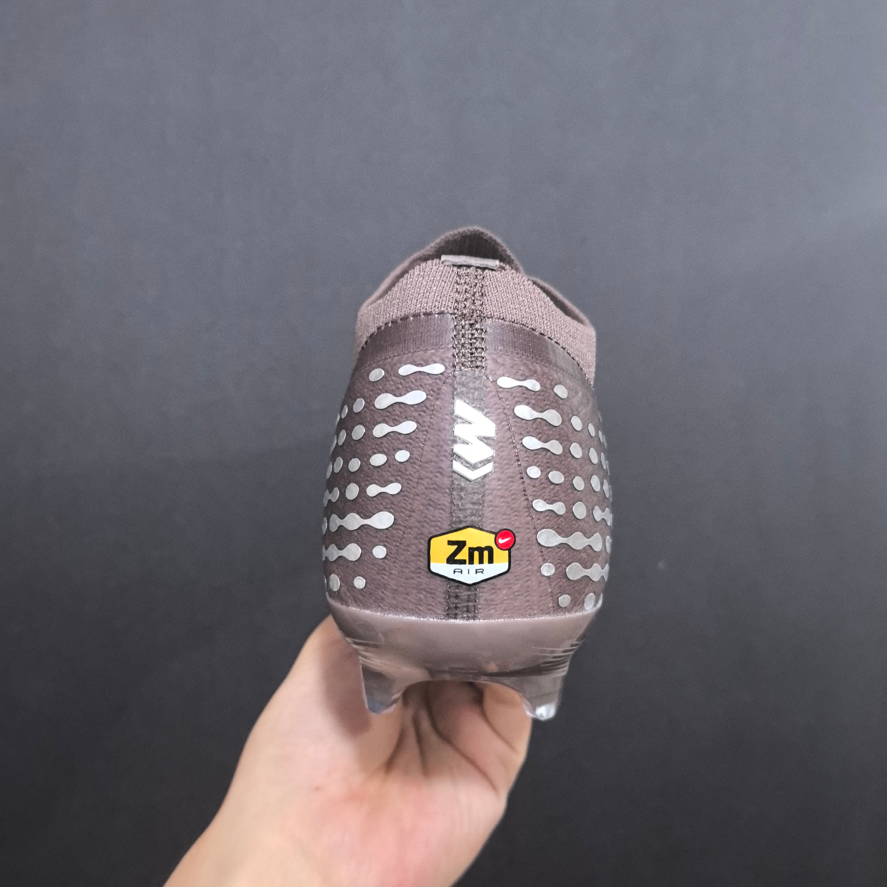 Chuteira Campo Nike Air Zoom Mercurial Vapor 16 Elite + Brindes