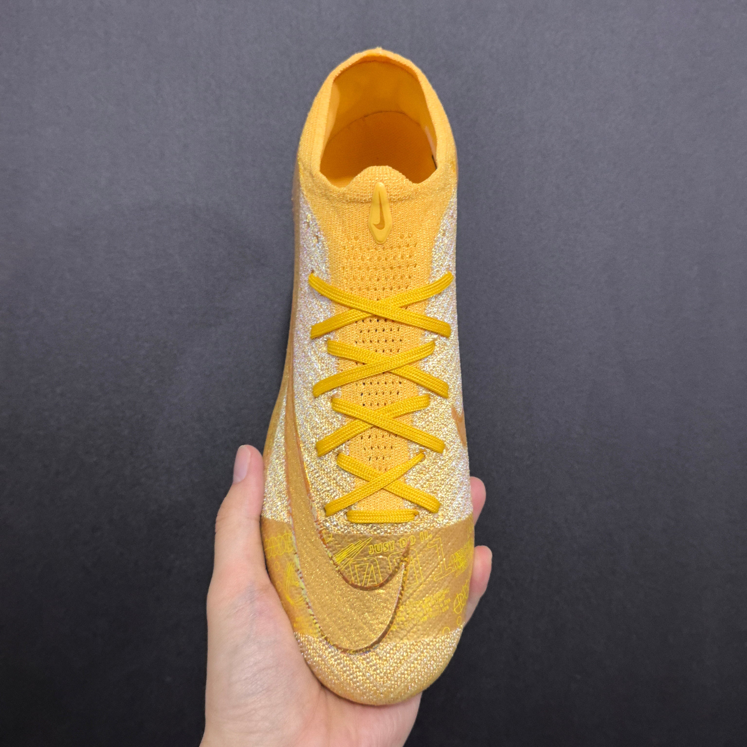 Chuteira Campo Nike Air Zoom Mercurial Vapor 16 Elite + Brindes