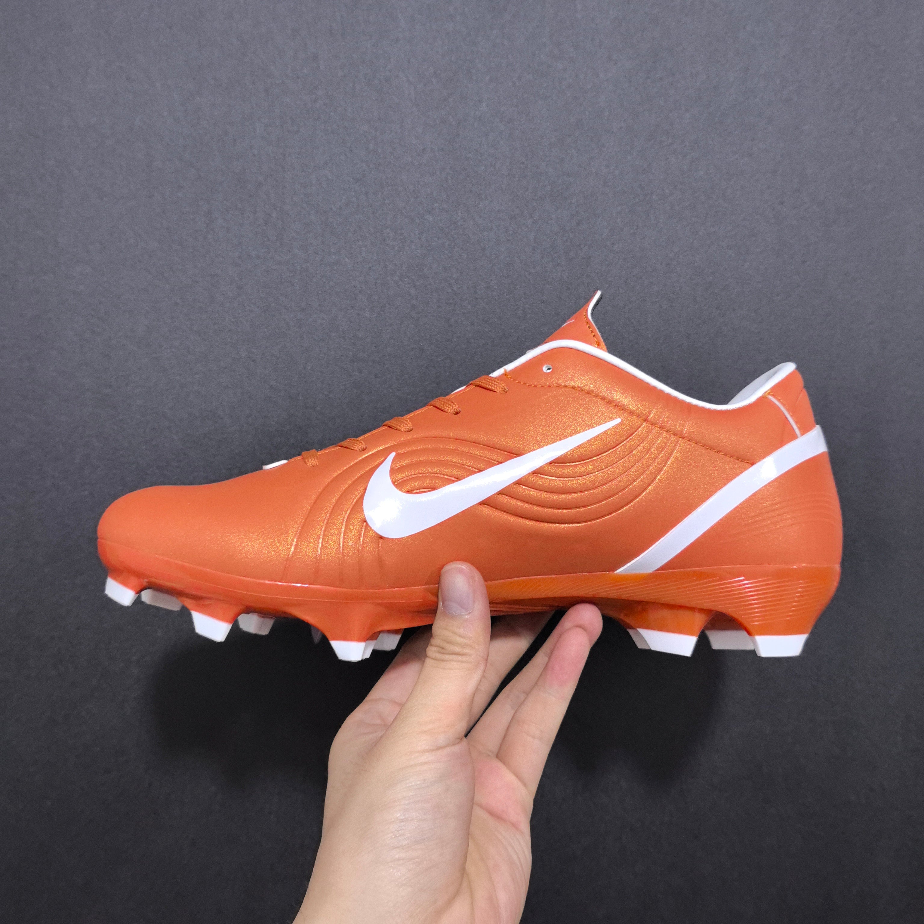 Chuteira Campo Nike Mercurial Vapor 1 (RONALDO) FG Elite + Brindes