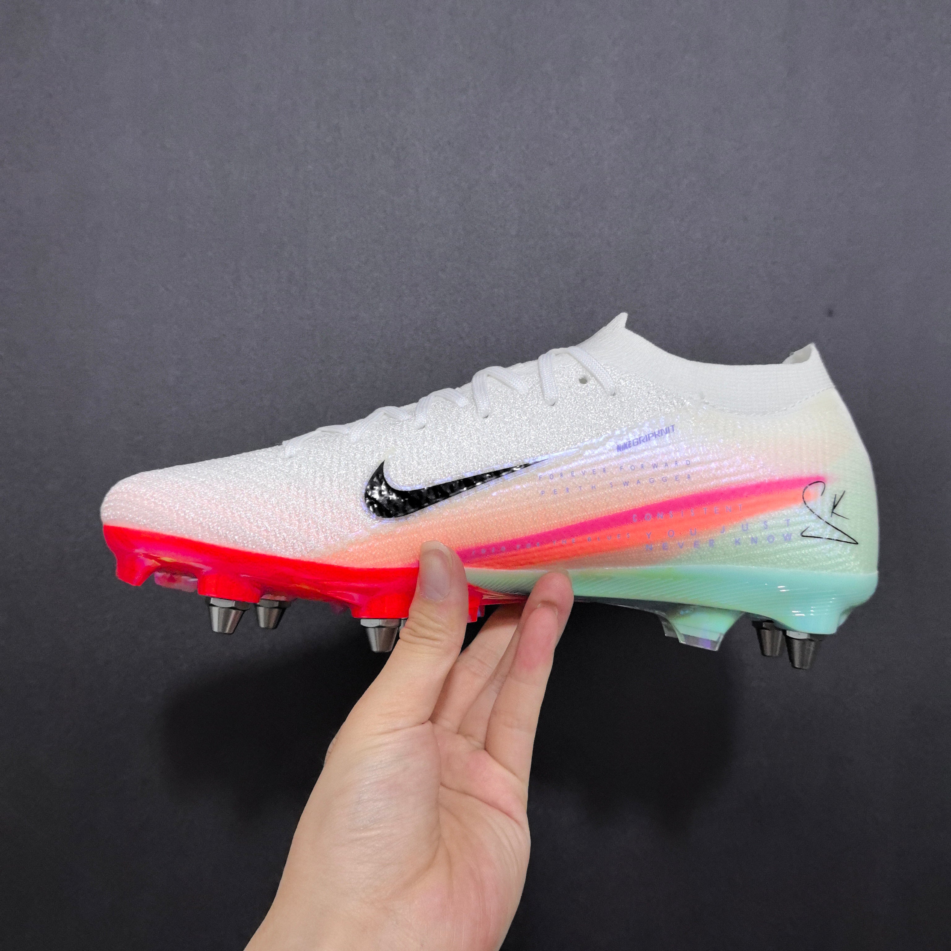 Chuteira Campo Nike Air Zoom Mercurial Vapor 16 SG Elite + Brindes