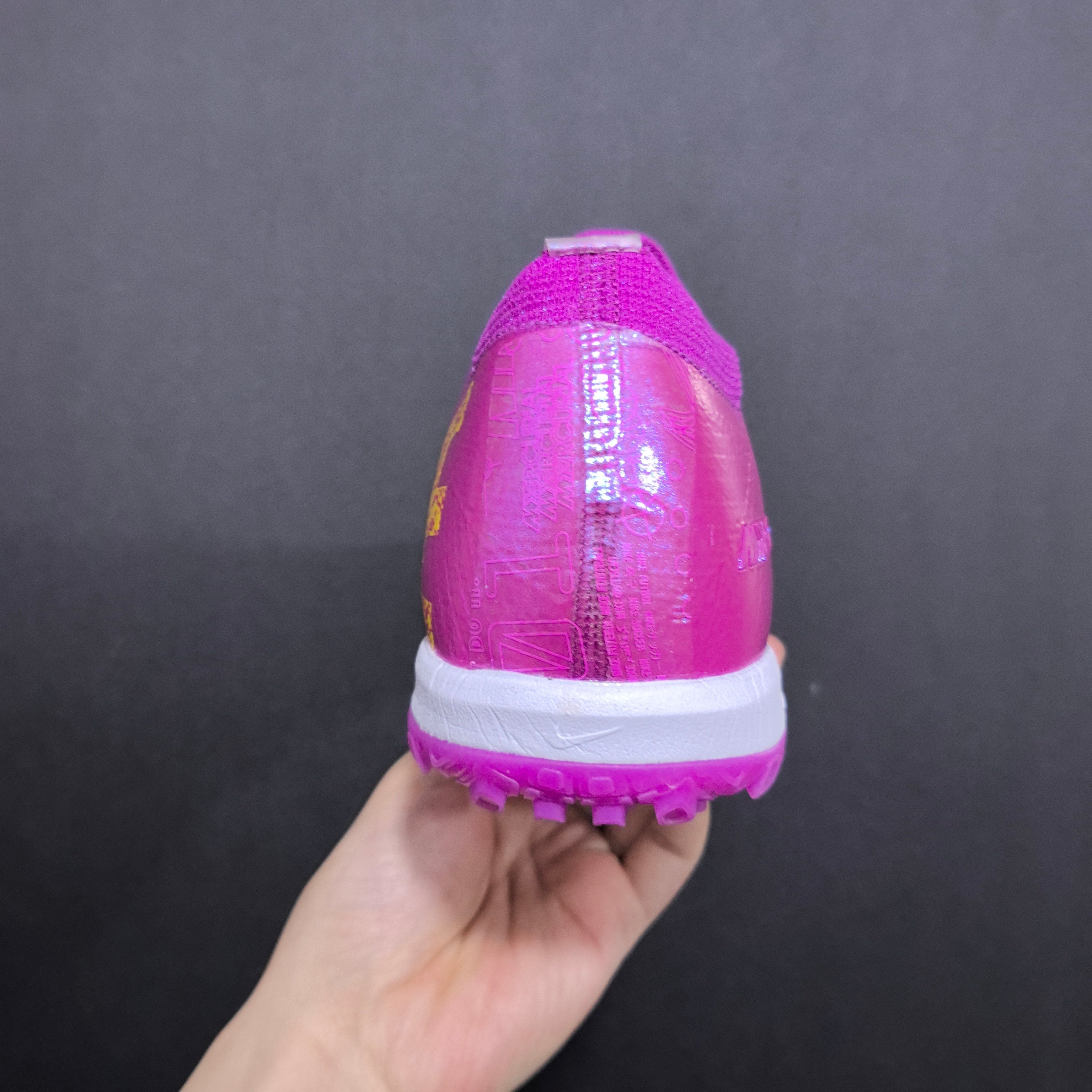 Chuteira Society Nike Air Zoom Mercurial Vapor 16 TF Elite + Brindes Exclusivos