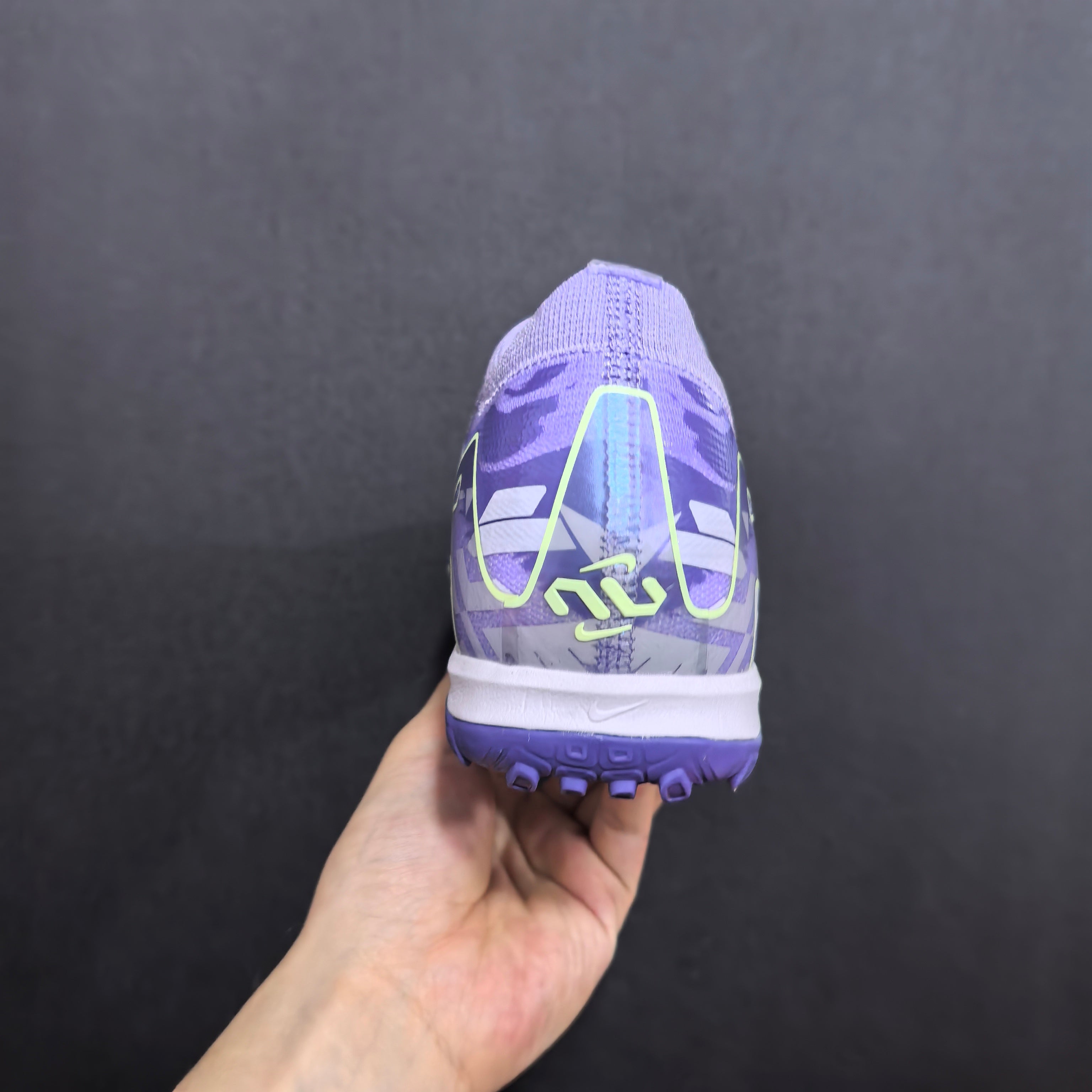 Chuteira Society Nike Air Zoom Mercurial Vapor 16 TF Elite + Brindes Exclusivos