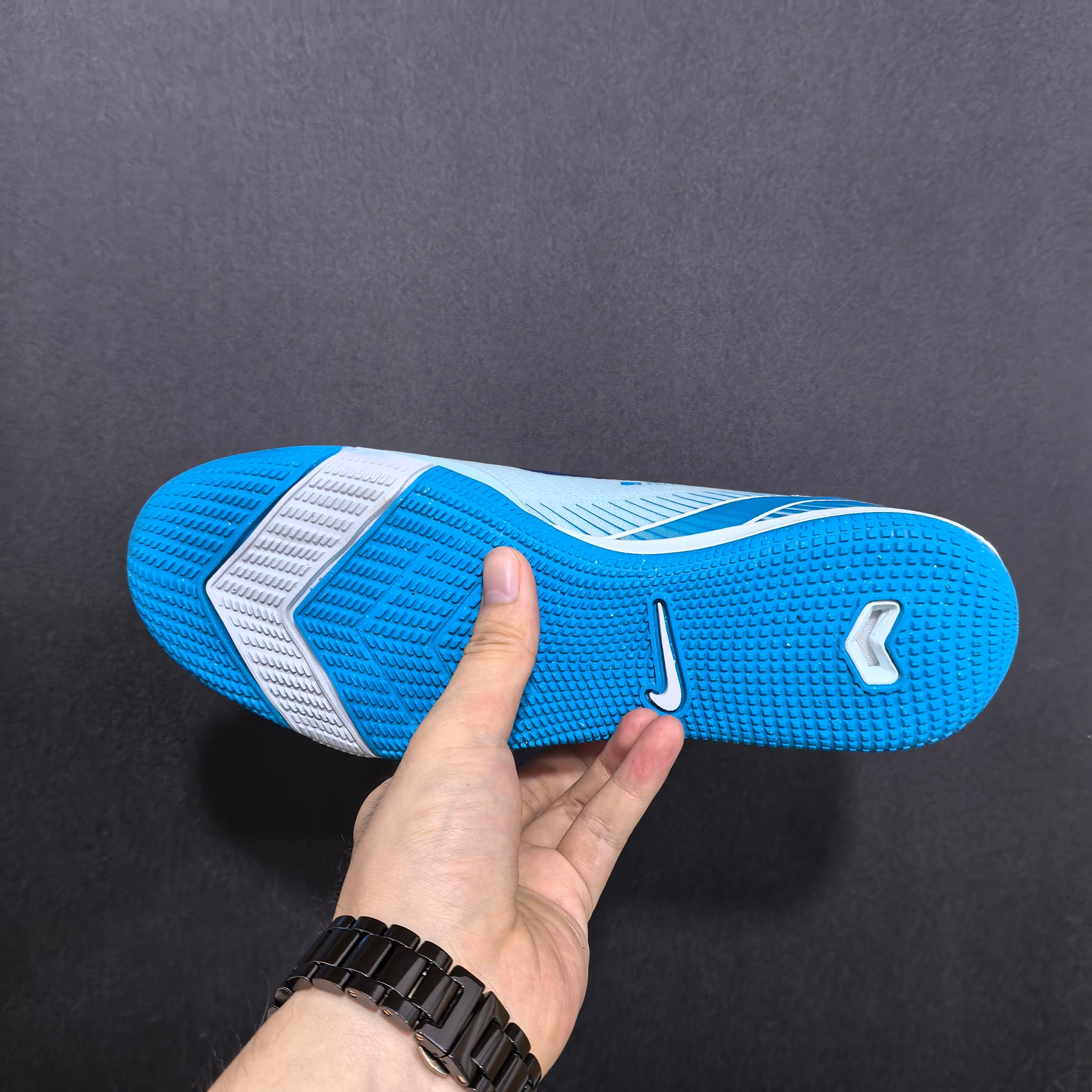 Tênis Futsal Nike Air Zoom Mercurial Vapor 16 IC Elite + Brindes Exclusivos