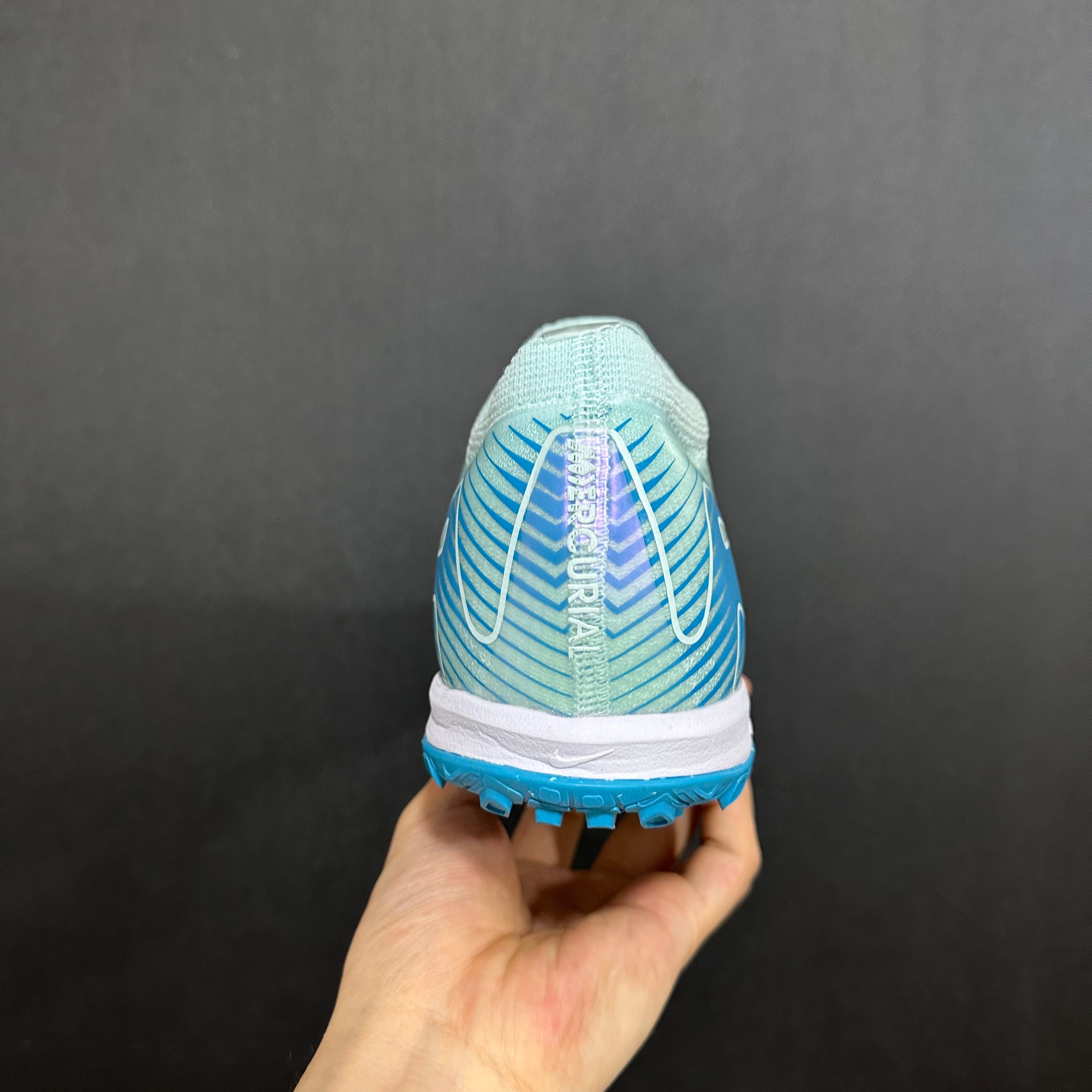 Chuteira Society Nike Air Zoom Mercurial Vapor 16 TF Elite + Brindes Exclusivos