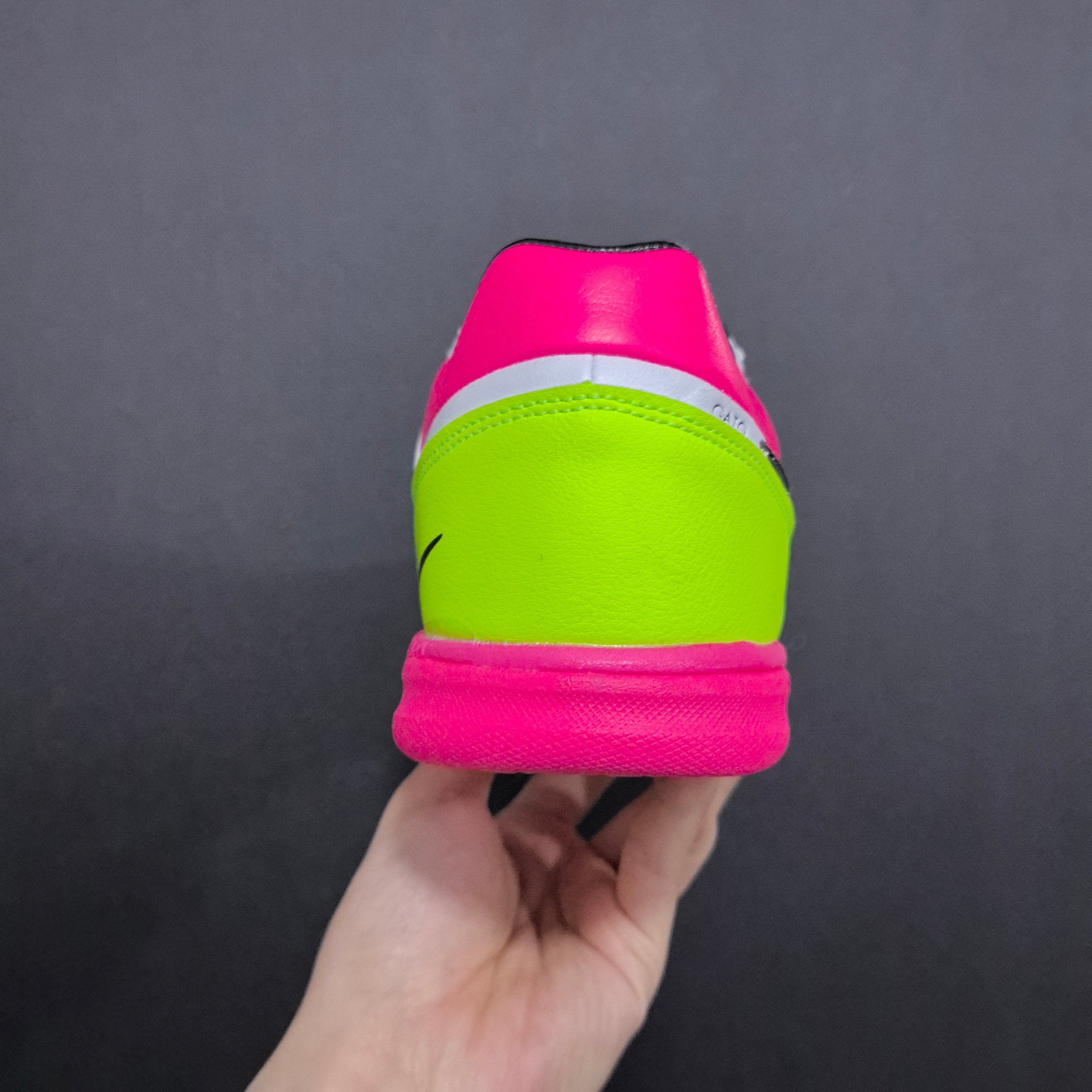 Tênis Futsal NIKE 5 Street Gato IC Elite + Brindes