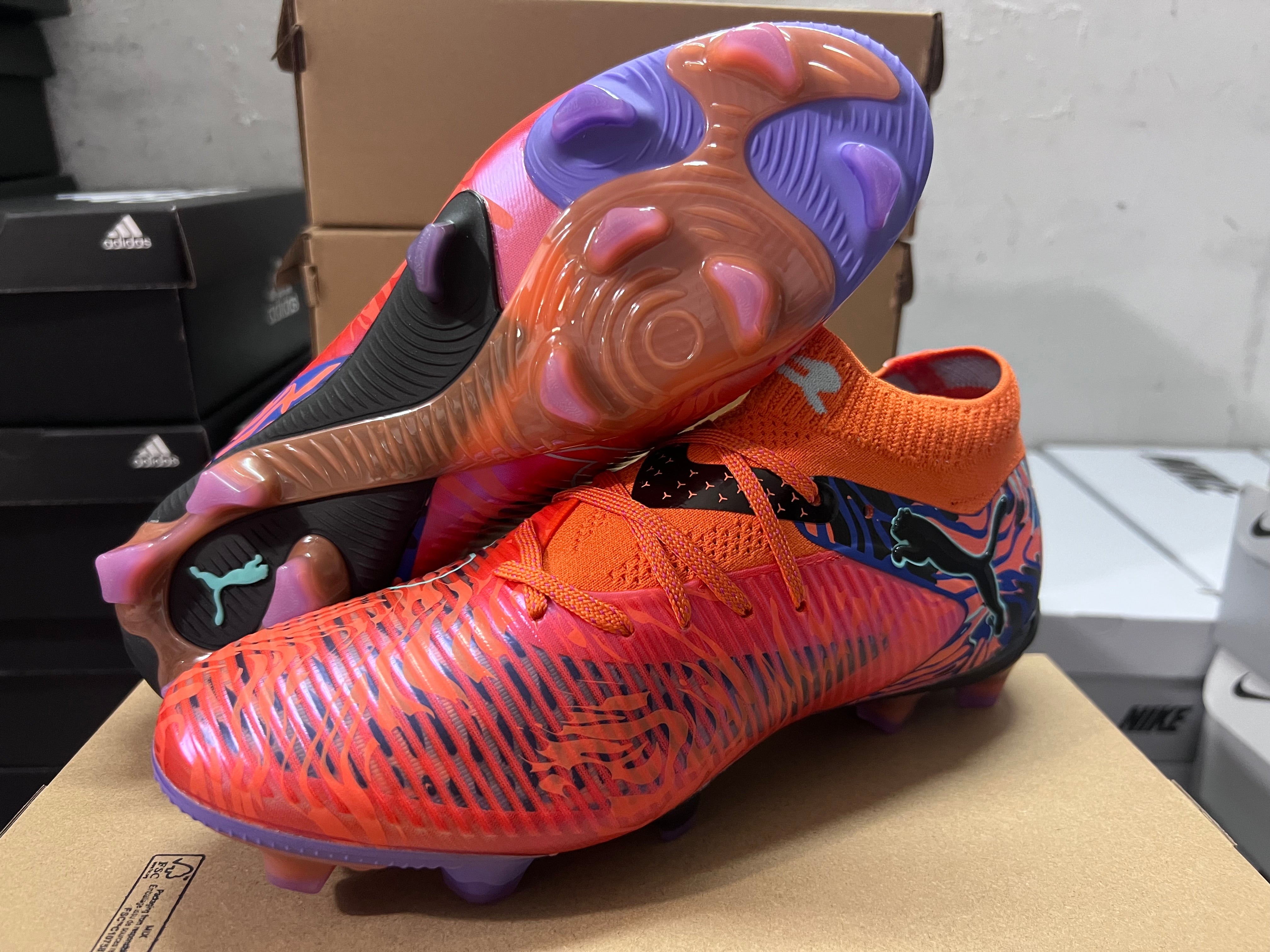 Chuteira Campo Puma Future 8 FG/AG Elite + Brindes