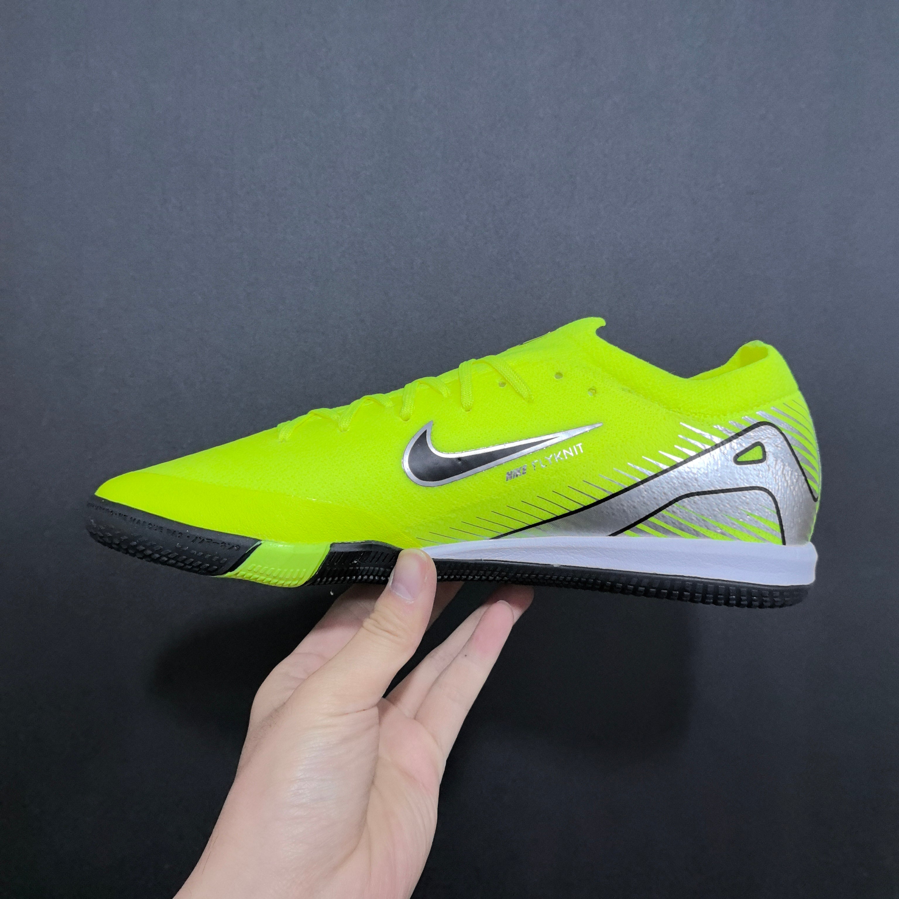 Tênis Futsal Nike Air Zoom Mercurial Vapor 16 IC Elite + Brindes Exclusivos