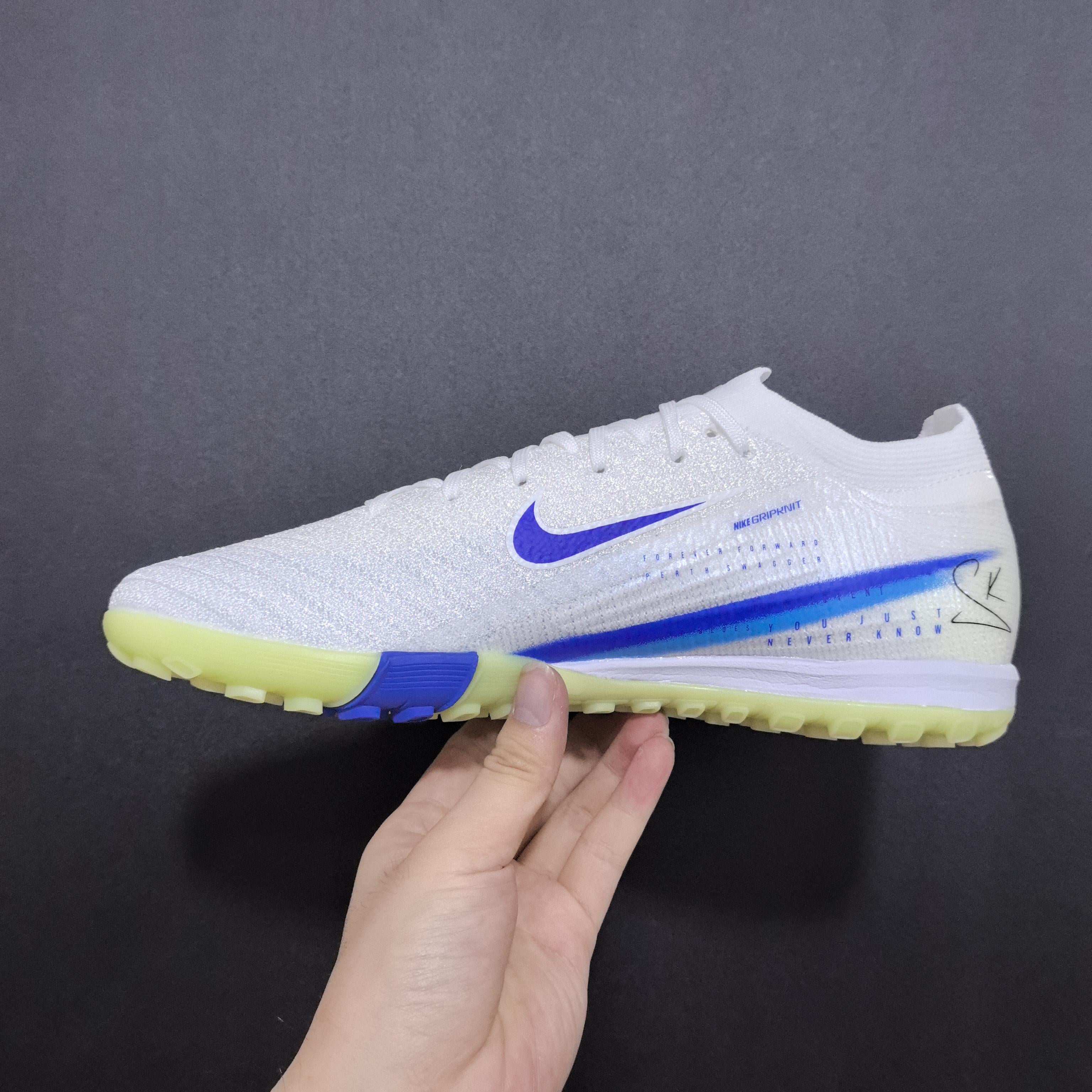 Chuteira Society Nike Air Zoom Mercurial Vapor 16 TF Elite + Brindes