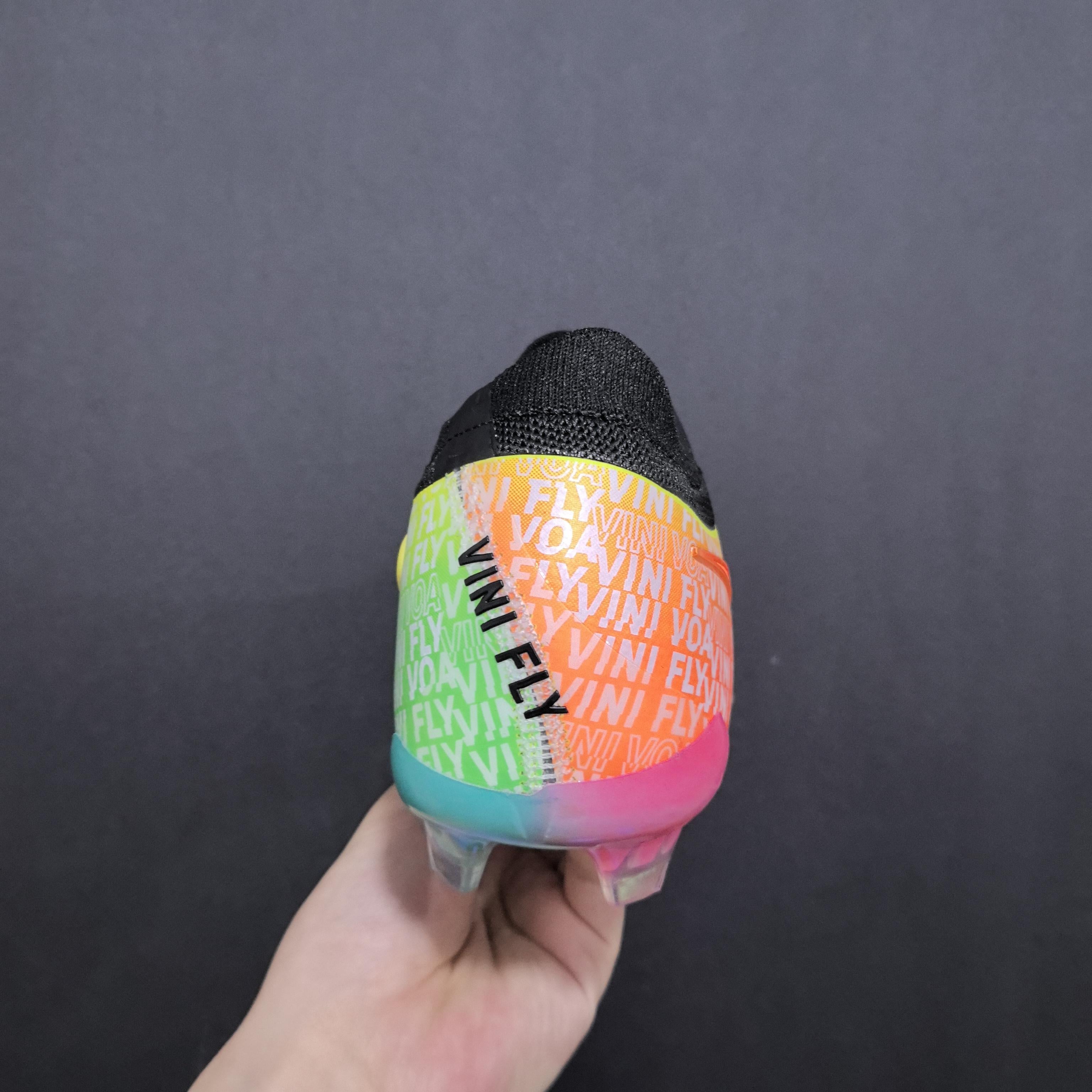 Chuteira Campo Nike Phantom Luna 2 Elite + Brindes