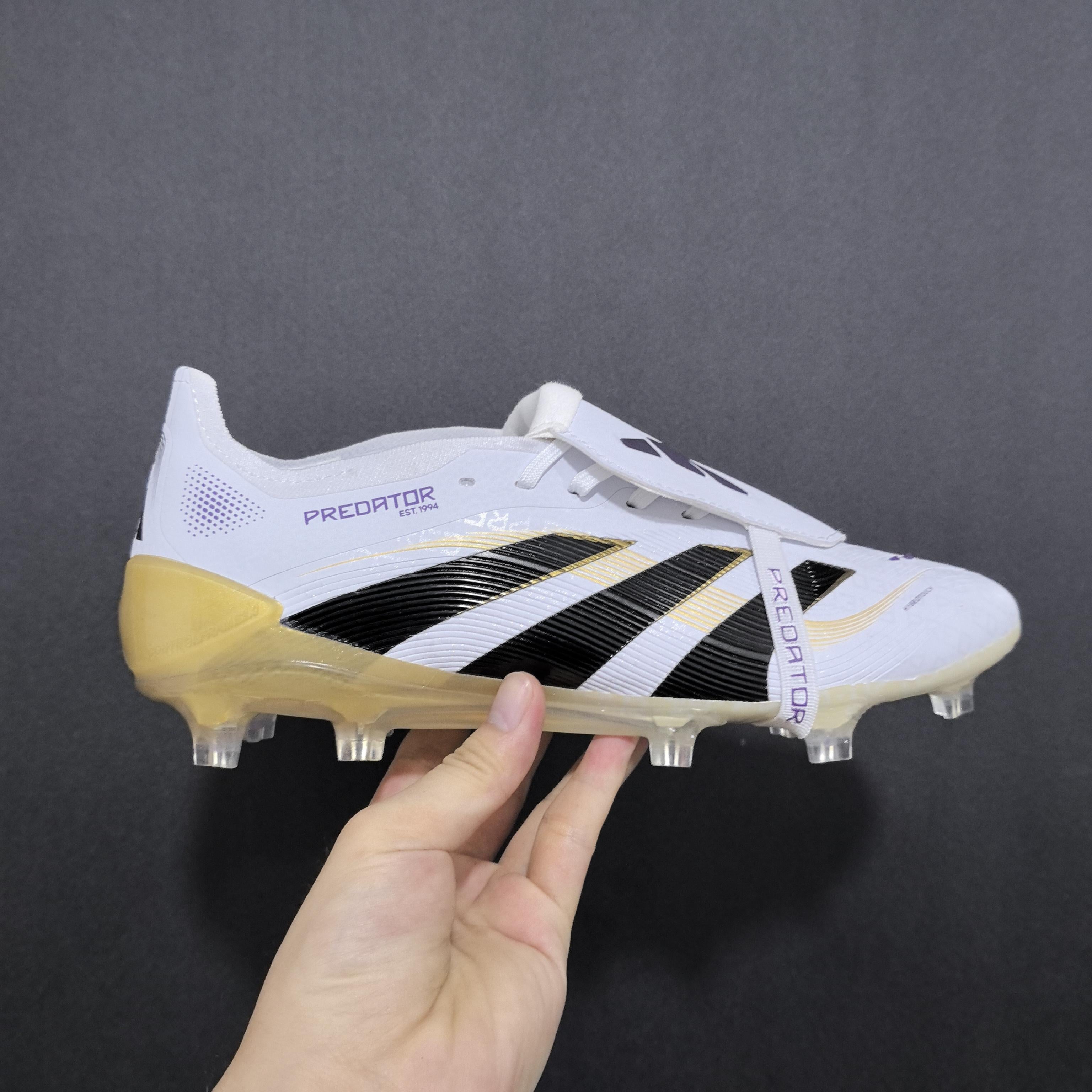 Chuteira Campo Adidas Predator FG Elite + Brindes