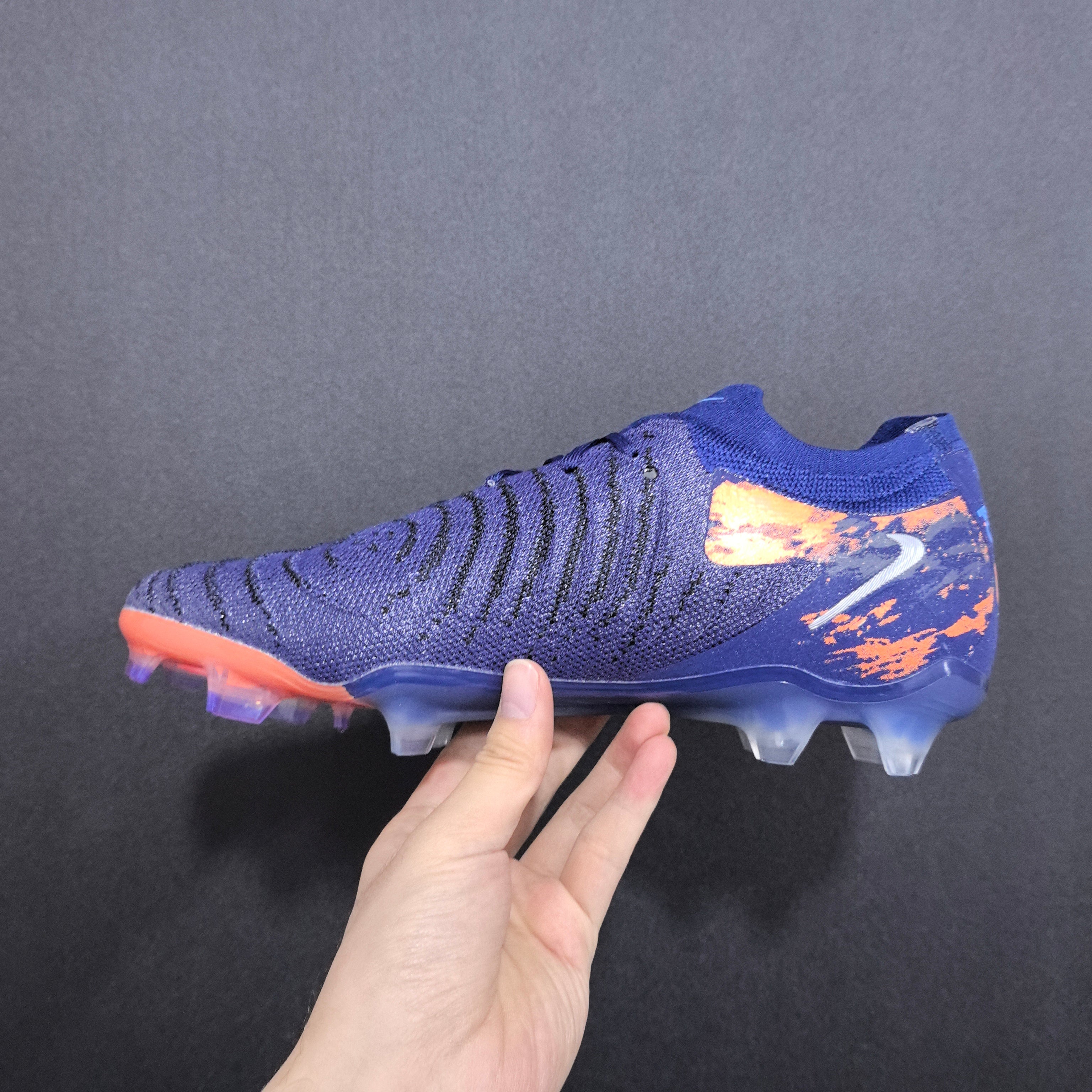 Chuteira Campo Nike Phantom Luna 2 Elite + Brindes