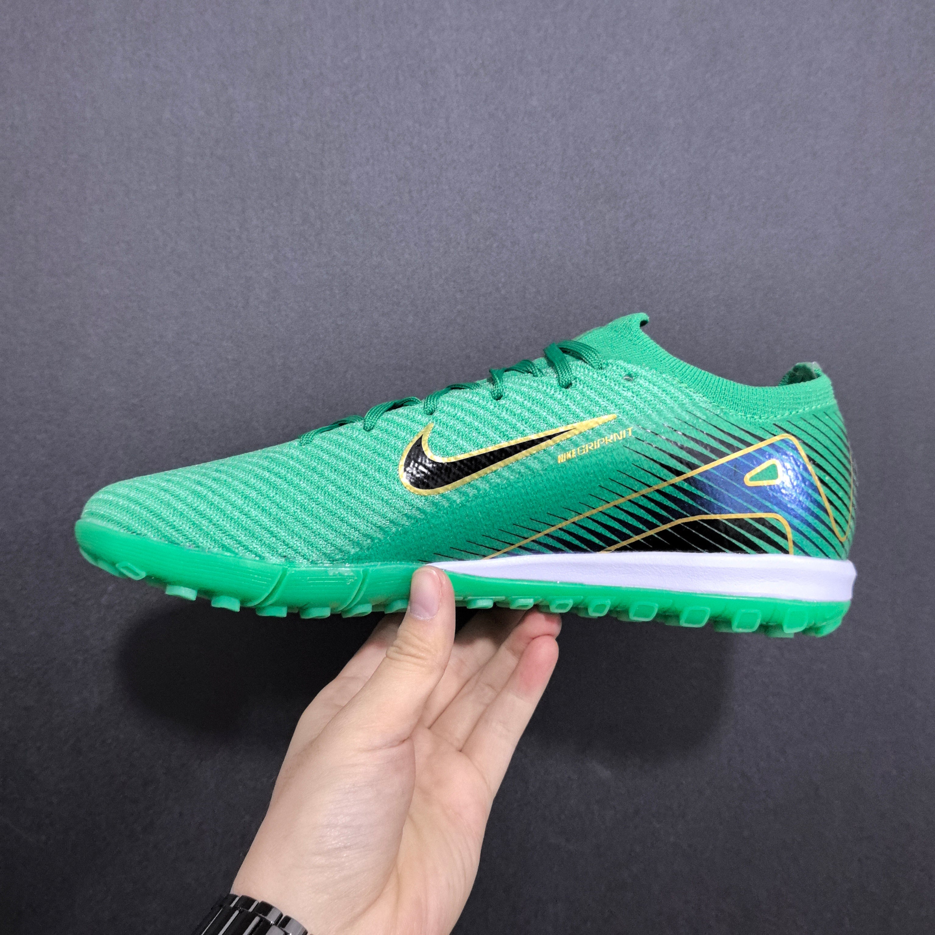 Chuteira Society Nike Air Zoom Mercurial Vapor 16 TF Elite + Brindes Exclusivos