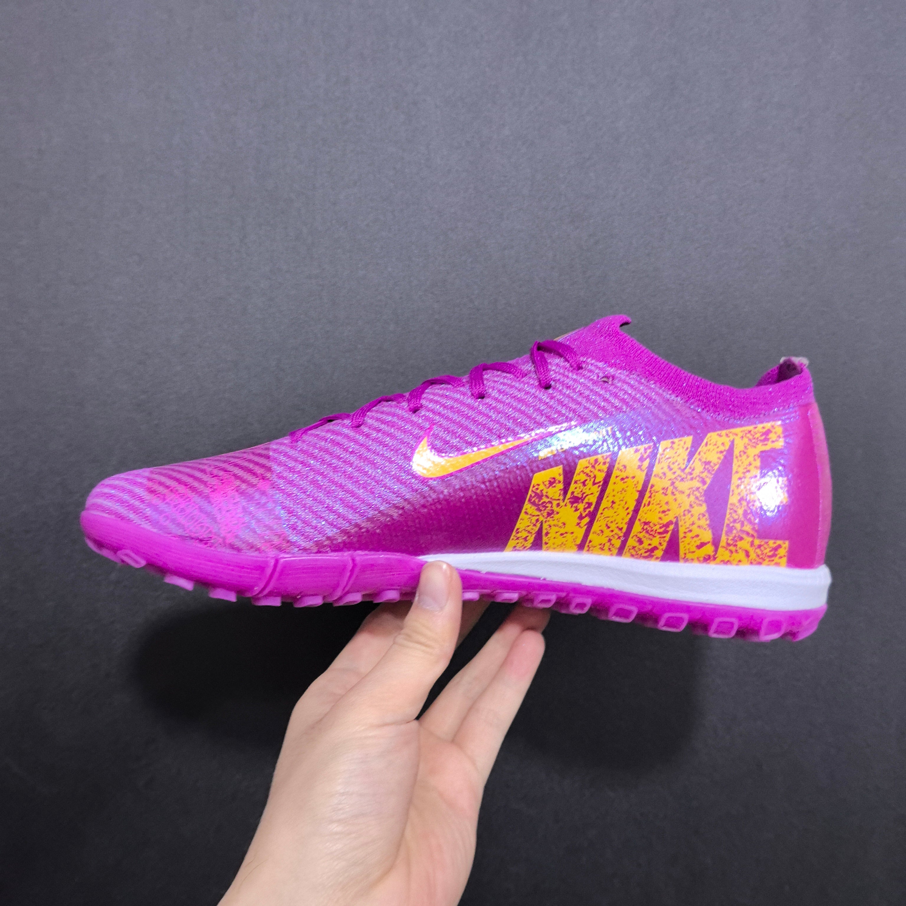 Chuteira Society Nike Air Zoom Mercurial Vapor 16 TF Elite + Brindes Exclusivos