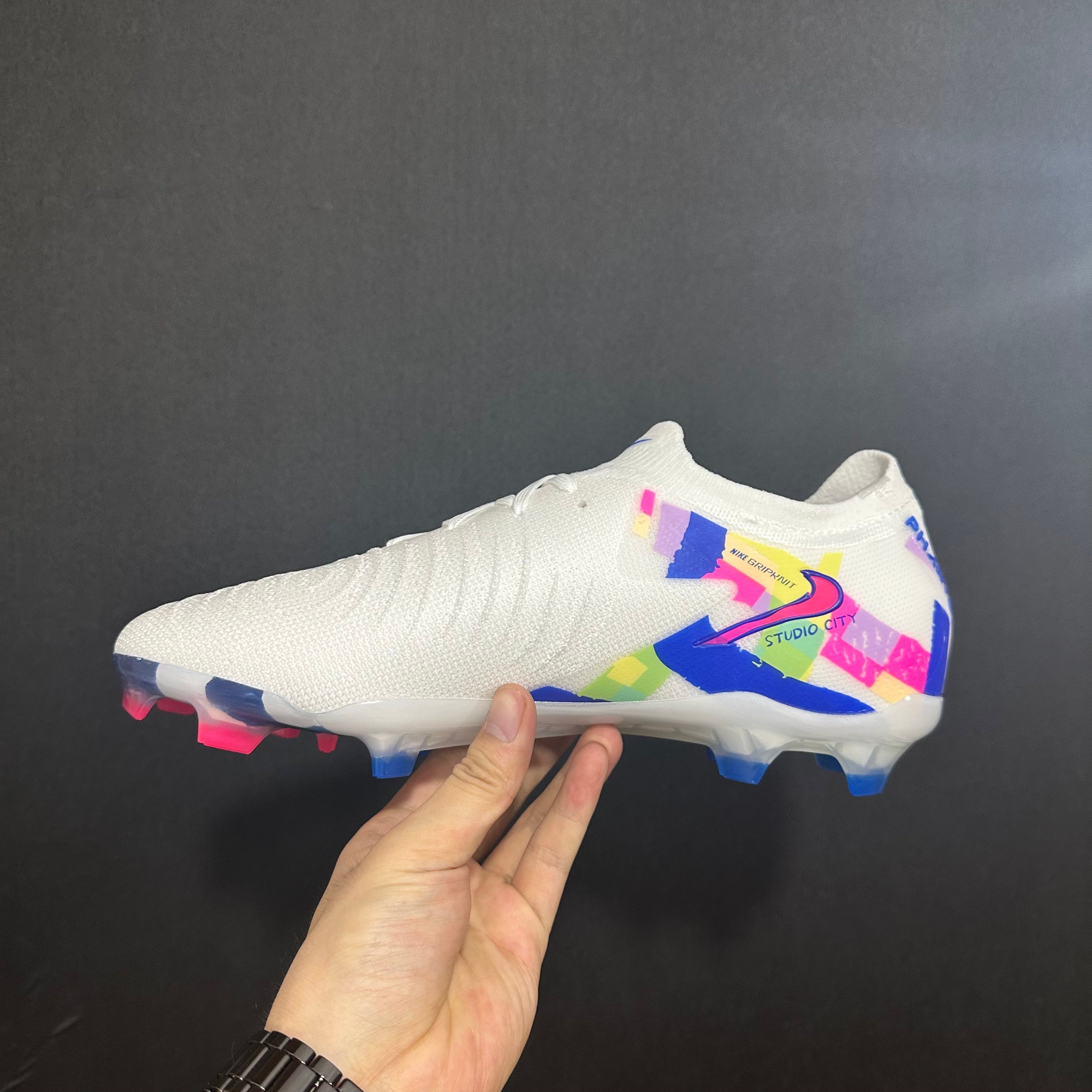 Chuteira Campo Nike Phantom Luna 2 Elite + Brindes